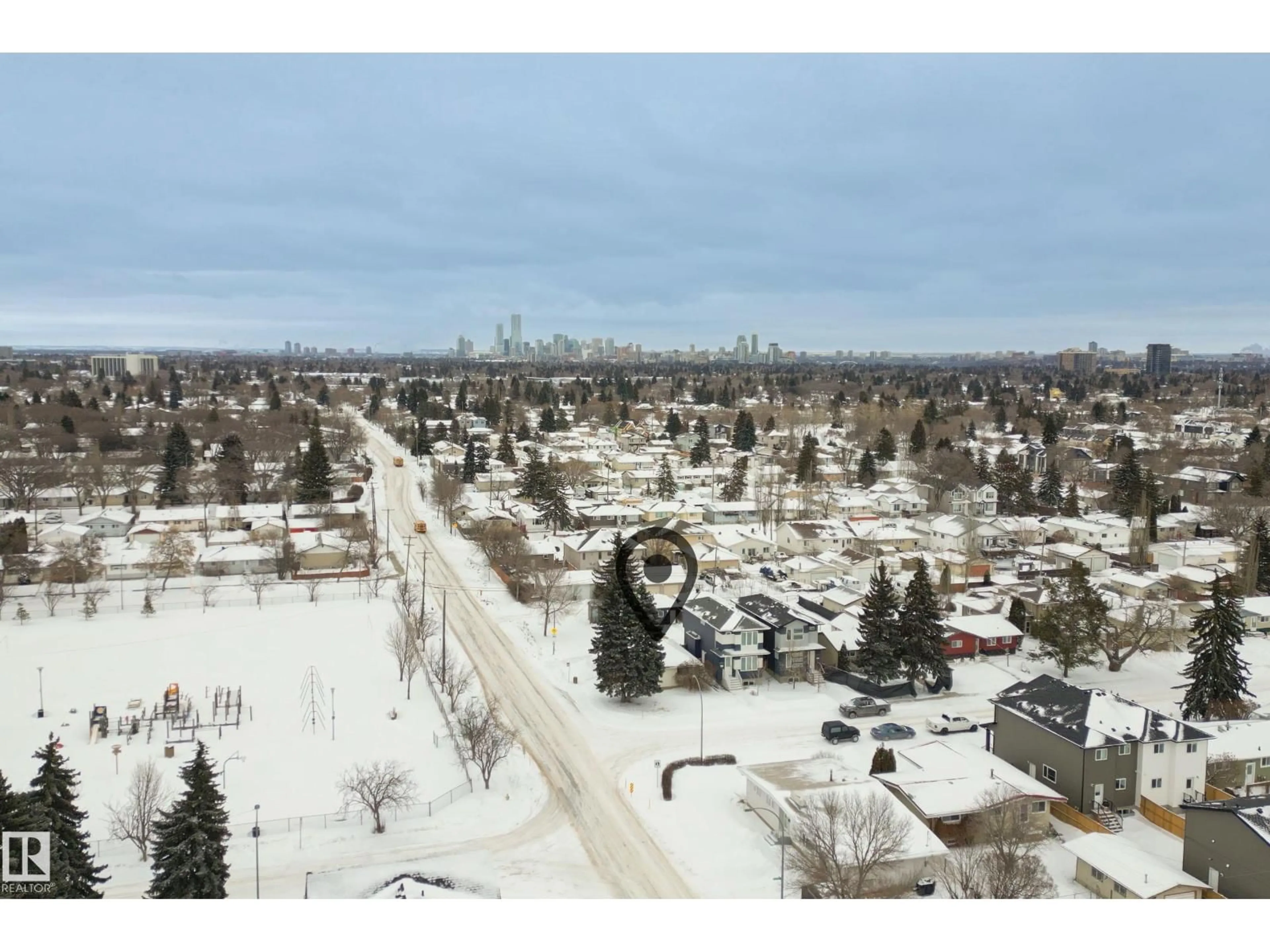 Blurry image for 15321 110 AV, Edmonton Alberta T5P1E4
