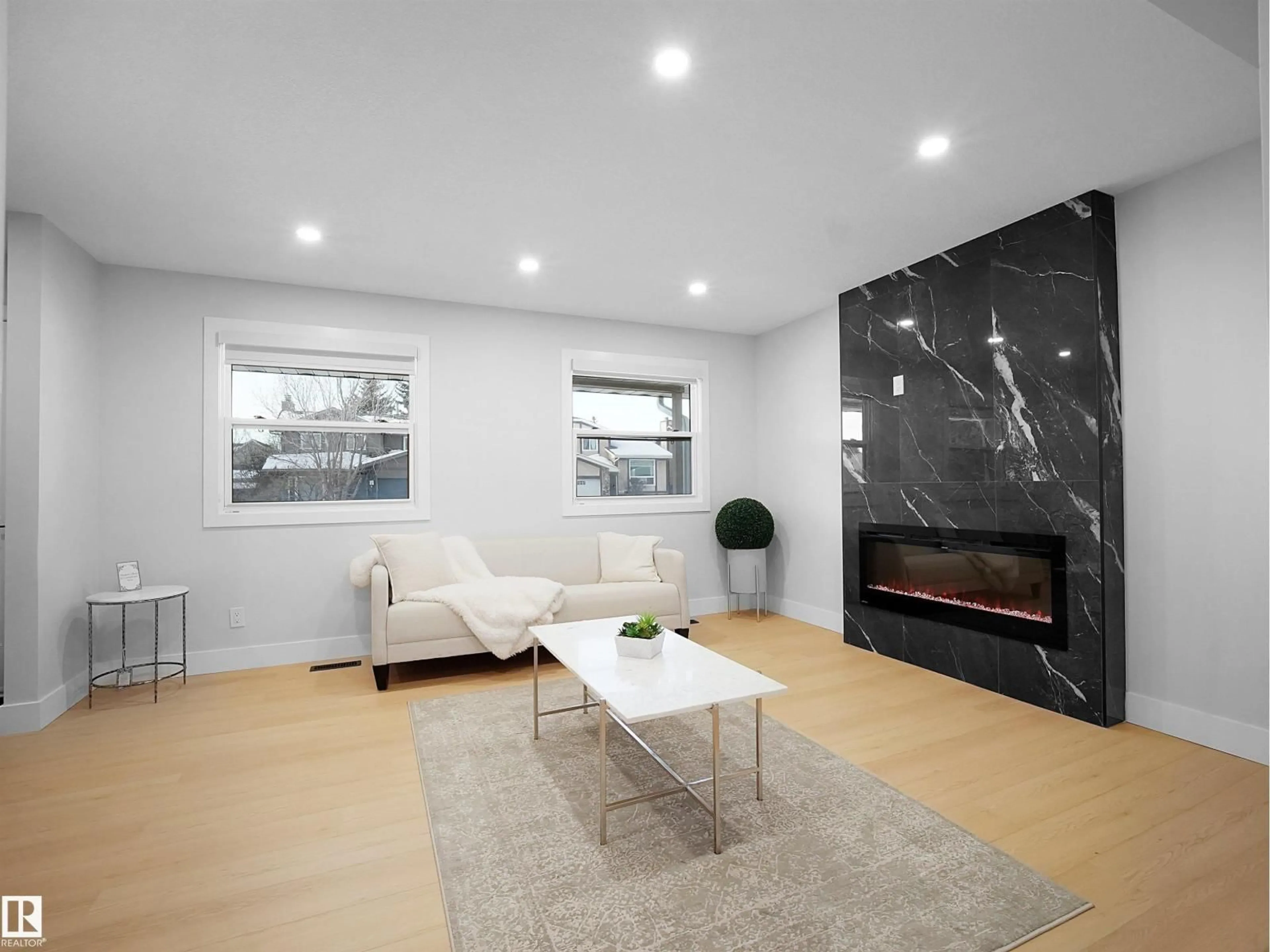 Living room with furniture, unknown for NW - 9409 173 ST, Edmonton Alberta T5T3G4