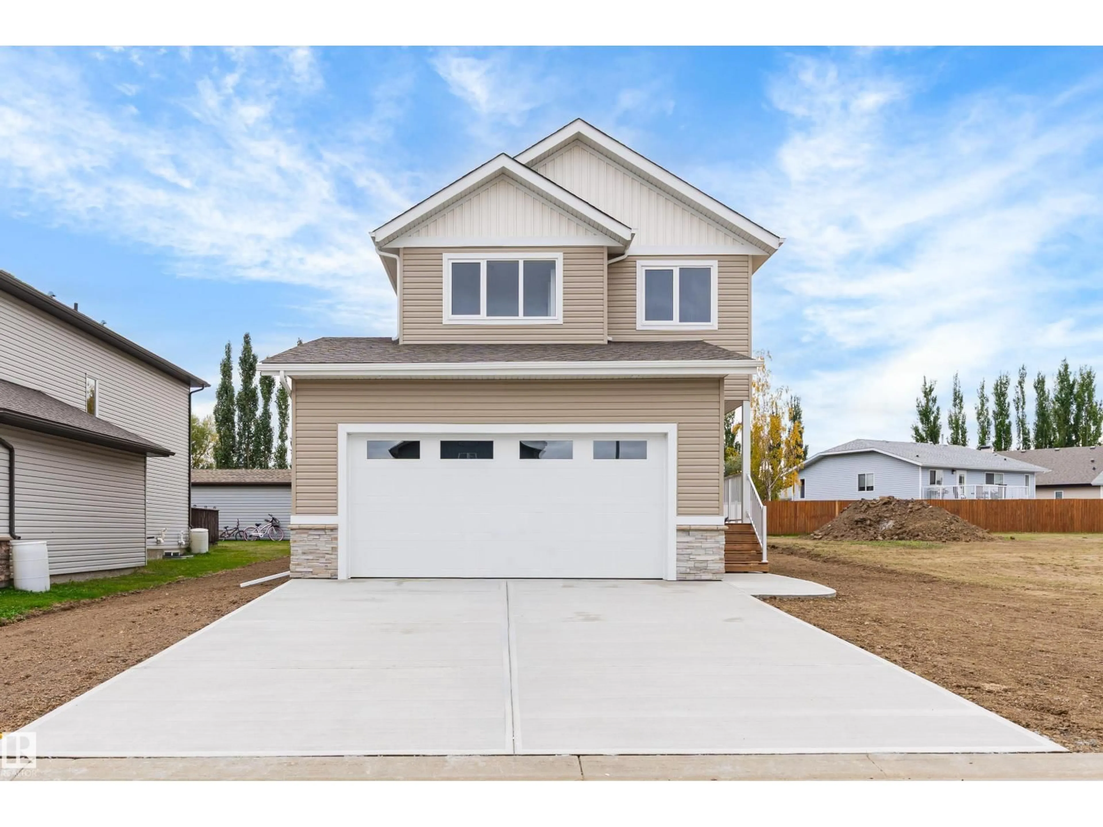 Home with vinyl exterior material, street for 5121 53A AV, Legal Alberta T0G1L0