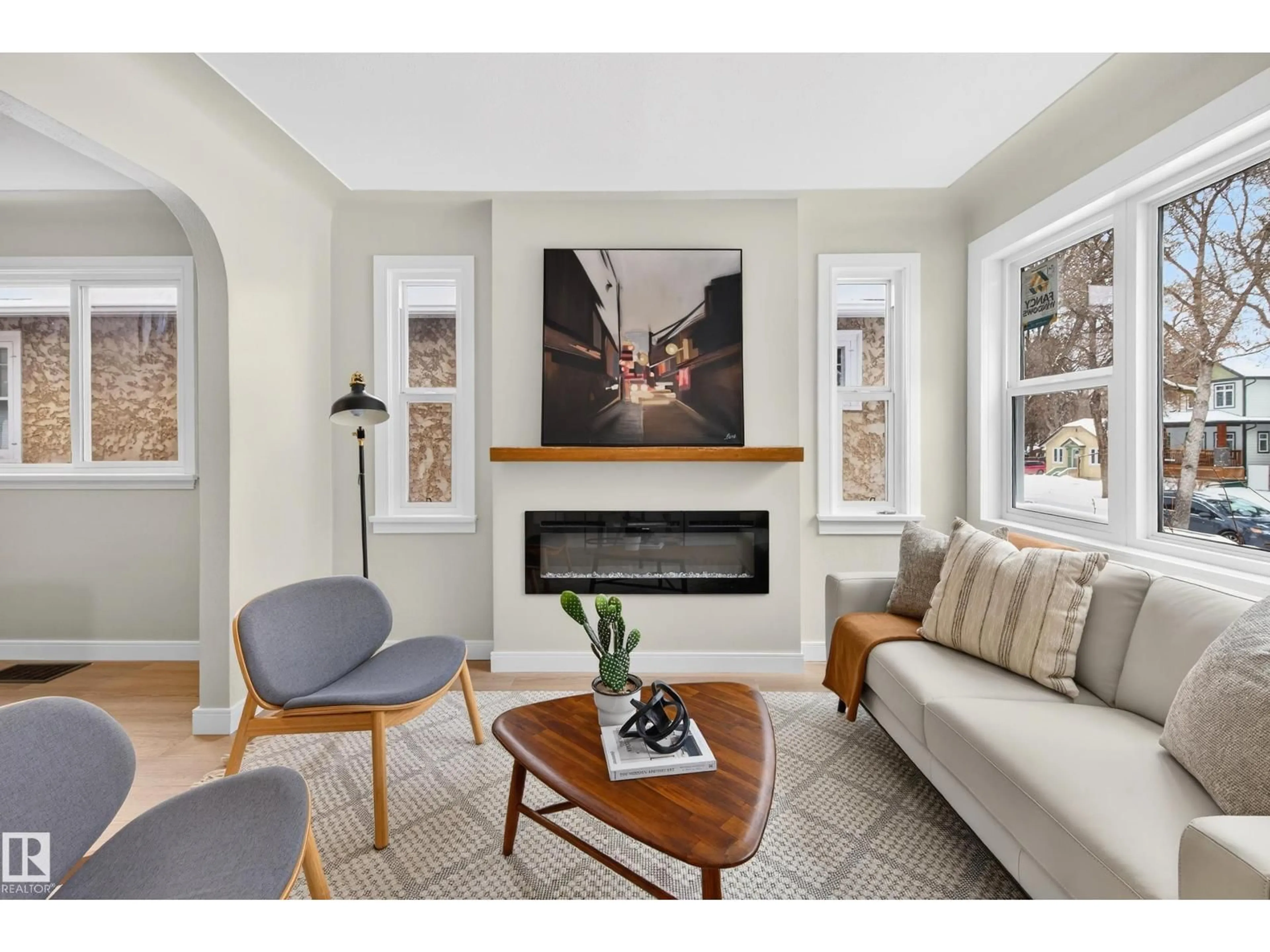 Living room with furniture, unknown for 11330 67 ST, Edmonton Alberta T5B1L3