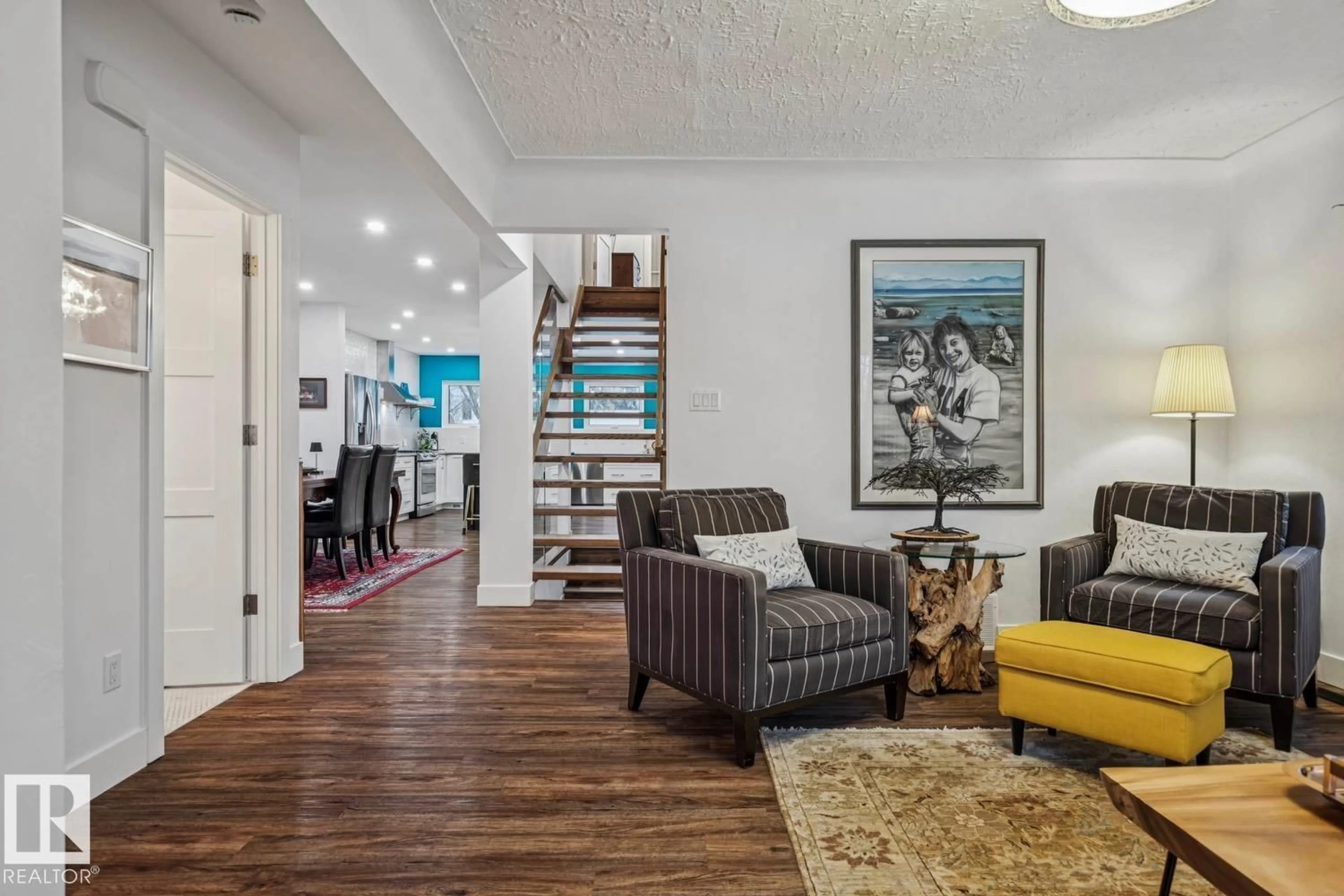 Unknown for NW - 9602 83 AV, Edmonton Alberta T6C1C2