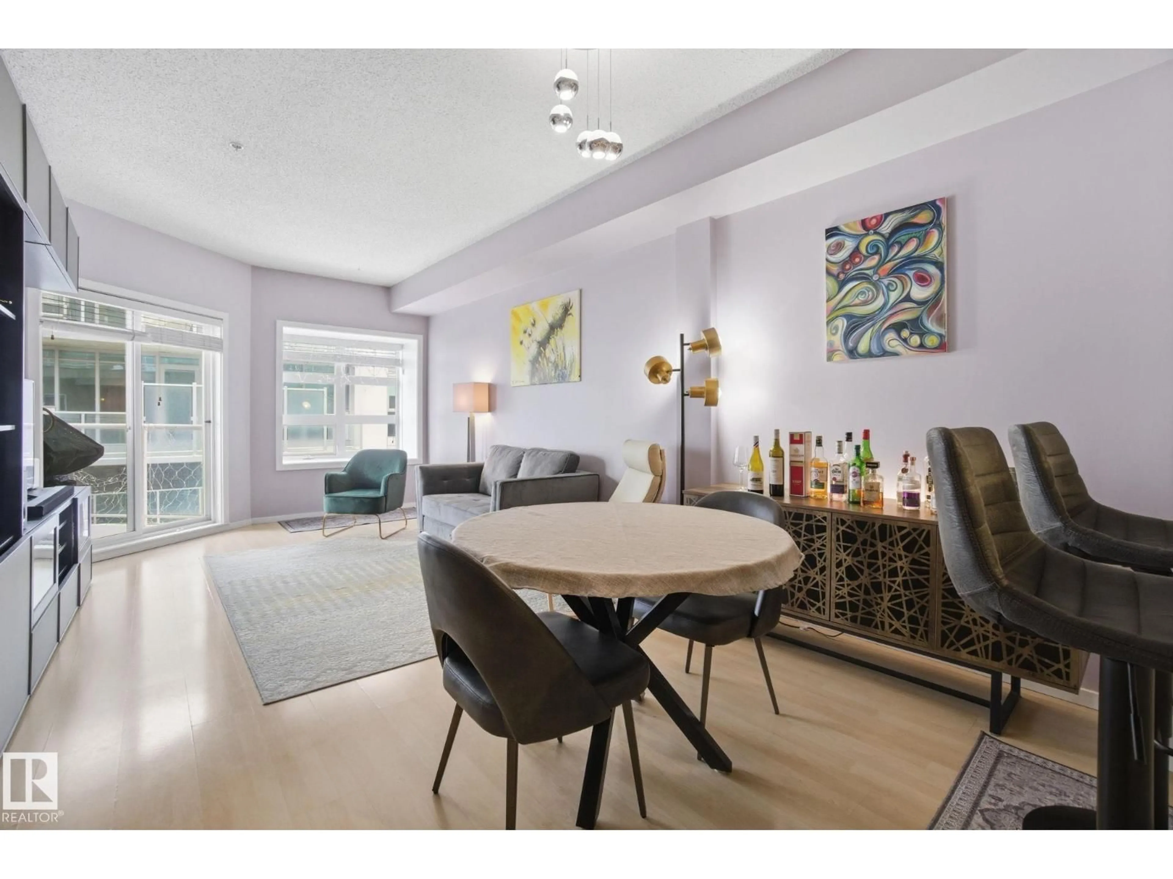 Unknown for 205 9910 111 ST NW, Edmonton Alberta T5K1K2