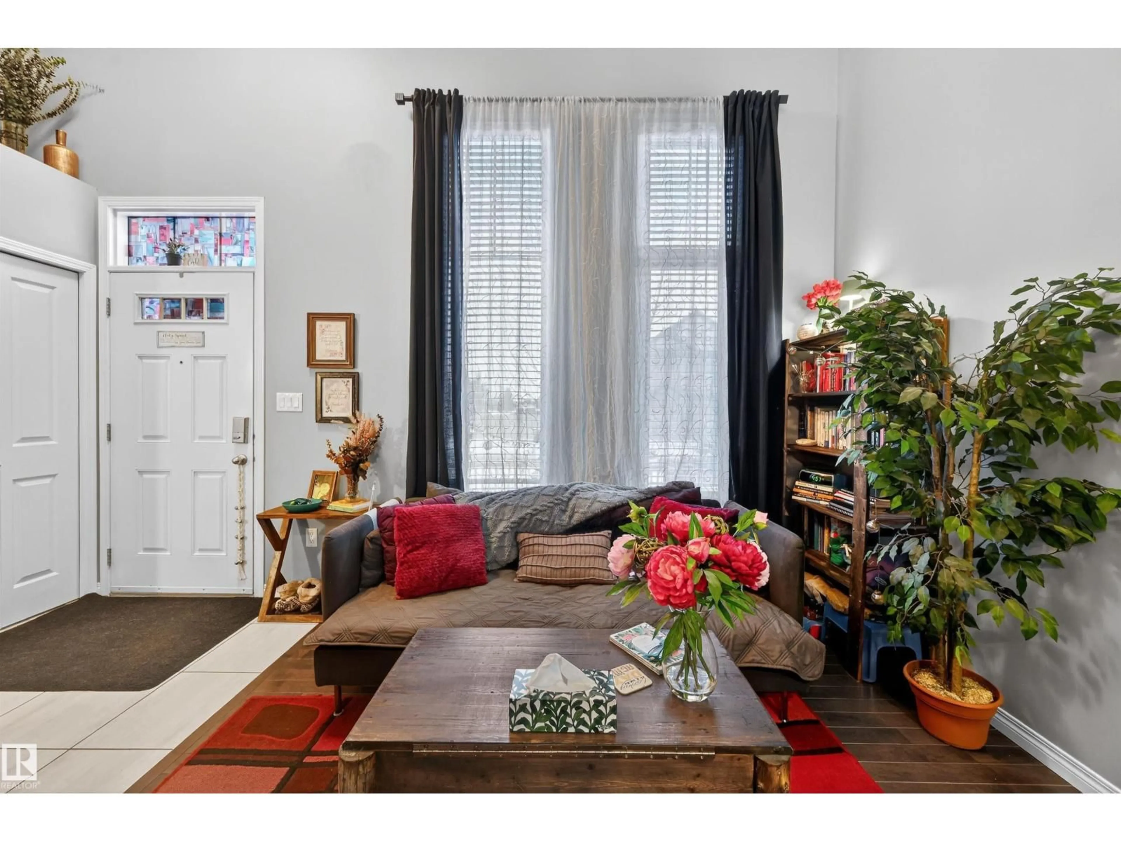 Living room with furniture, unknown for 14 - 1140 CHAPPELLE BV, Edmonton Alberta T6W2Z3