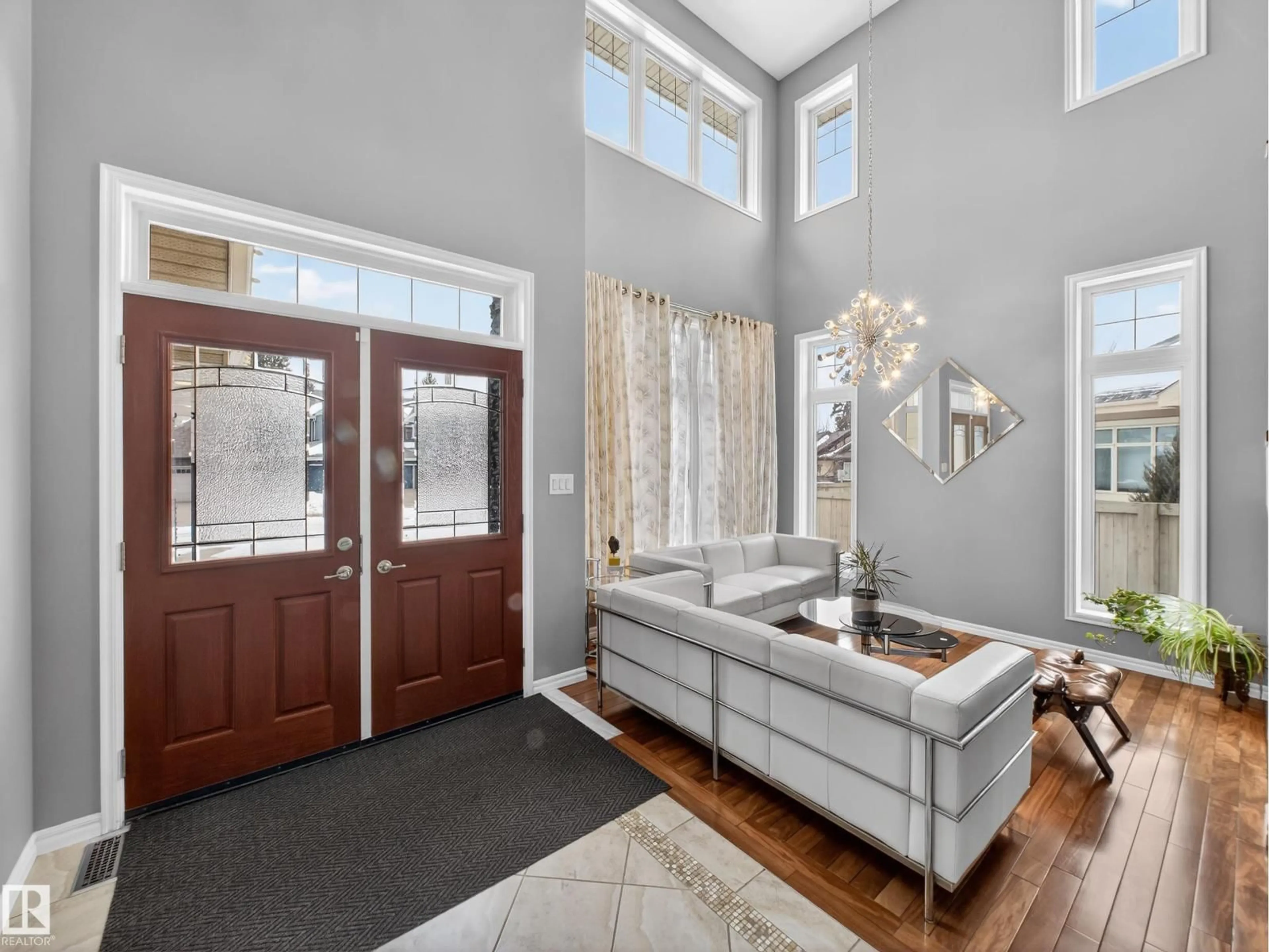 Indoor entryway for #26 - 10550 ELLERSLIE RD SW, Edmonton Alberta T6W0Y2