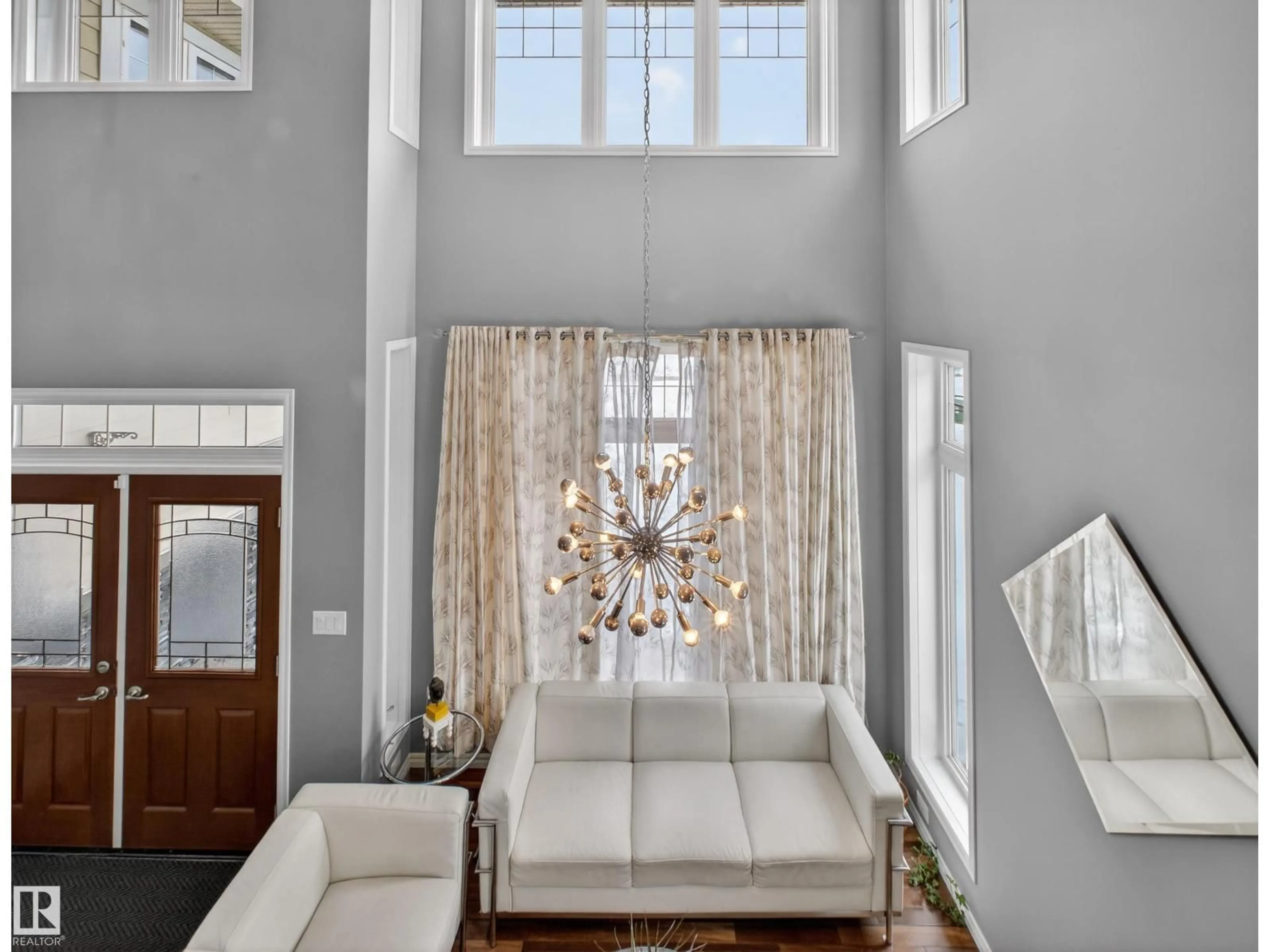 Indoor entryway for #26 - 10550 ELLERSLIE RD SW, Edmonton Alberta T6W0Y2