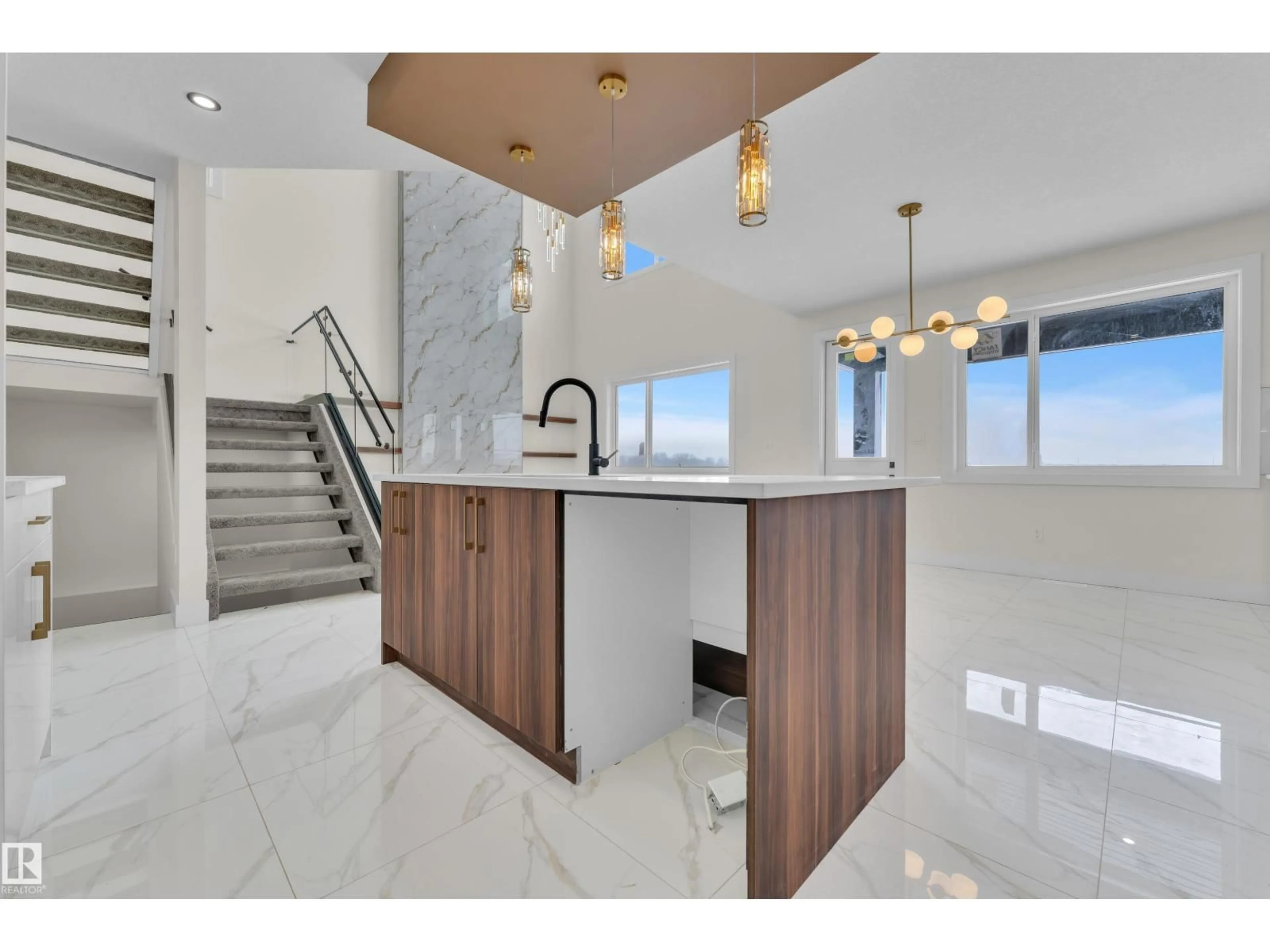 Open concept kitchen, ceramic/tile floor for 231 CRYSTAL CREEK DR, Leduc Alberta T9E0X6