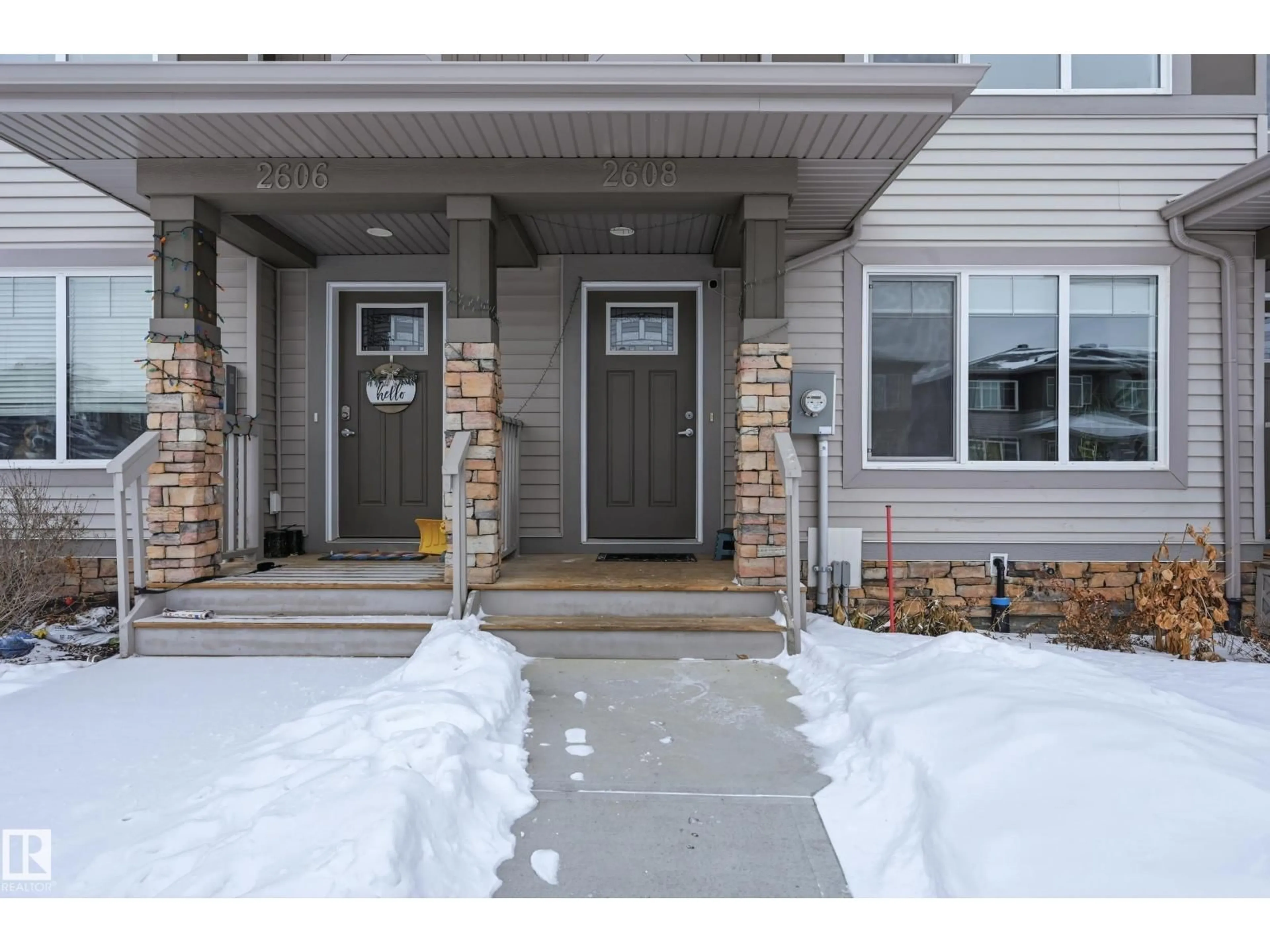 Indoor entryway for 2608 201 STREET, Edmonton Alberta T6M1K5