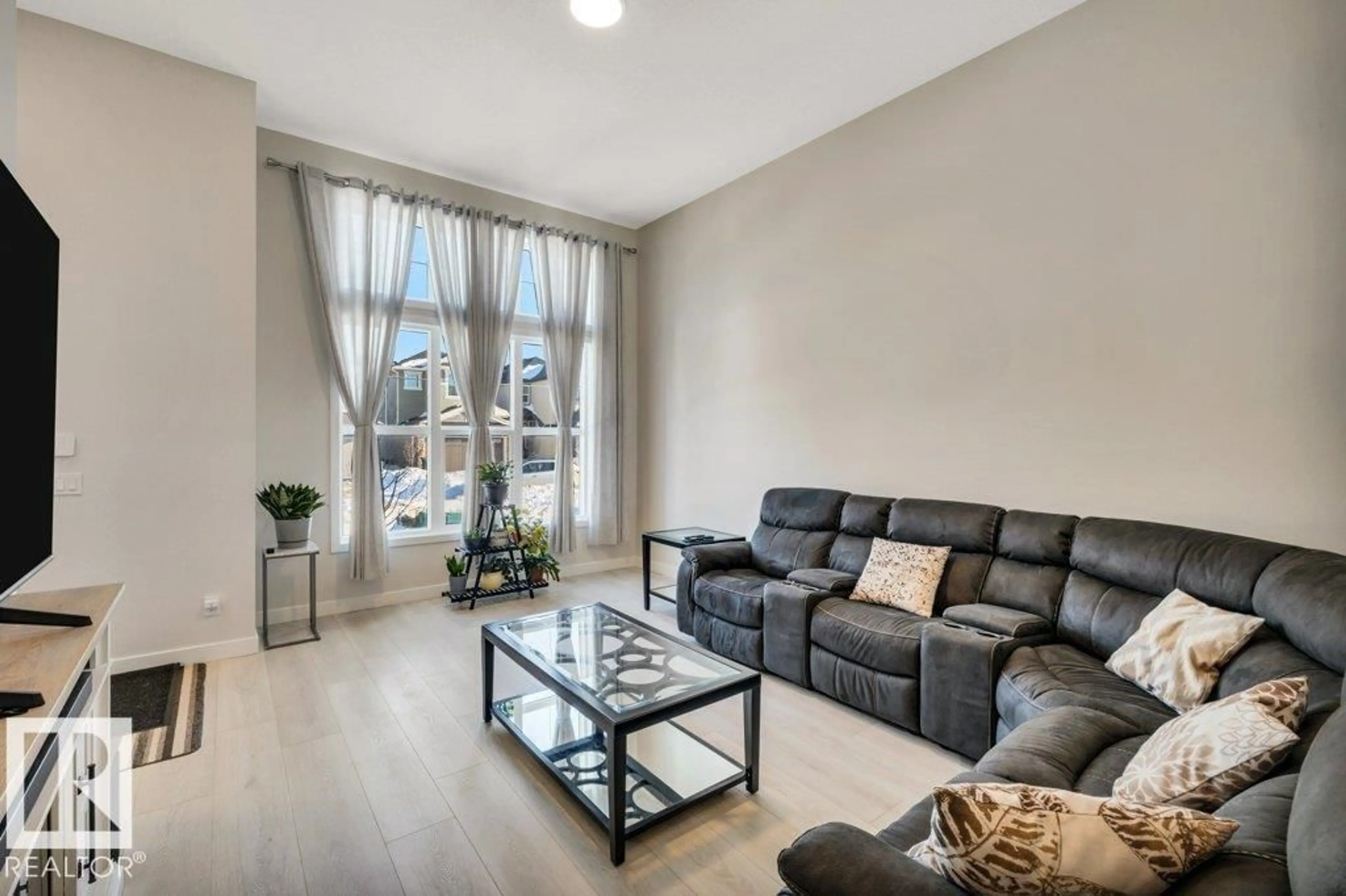 Living room with furniture, unknown for 54 NETTLE CR, St. Albert Alberta T8N7Z8