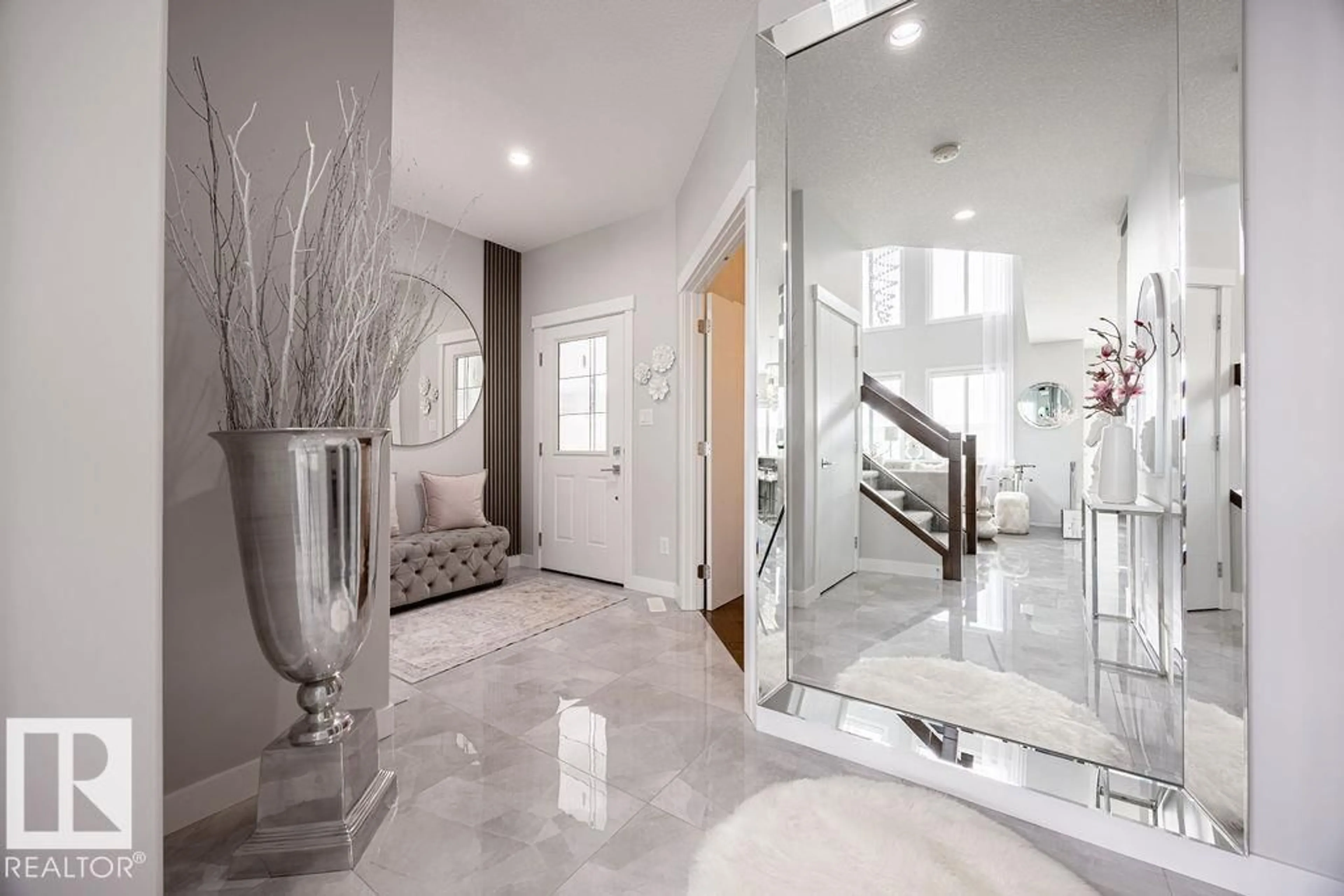 Indoor entryway for 4705 35 ST, Beaumont Alberta T4X2Y4