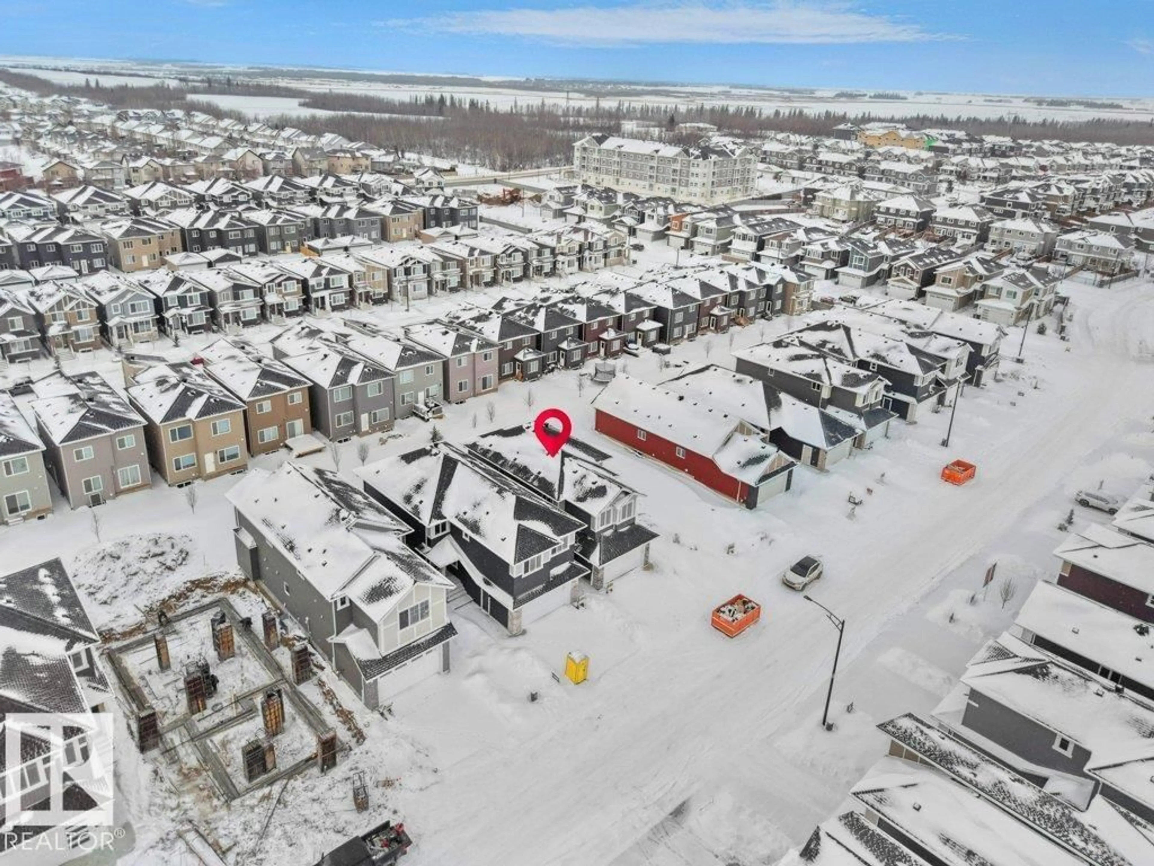 A pic from outside/outdoor area/front of a property/back of a property/a pic from drone, street for 3314 CHICKADEE DR, Edmonton Alberta T5S0V5