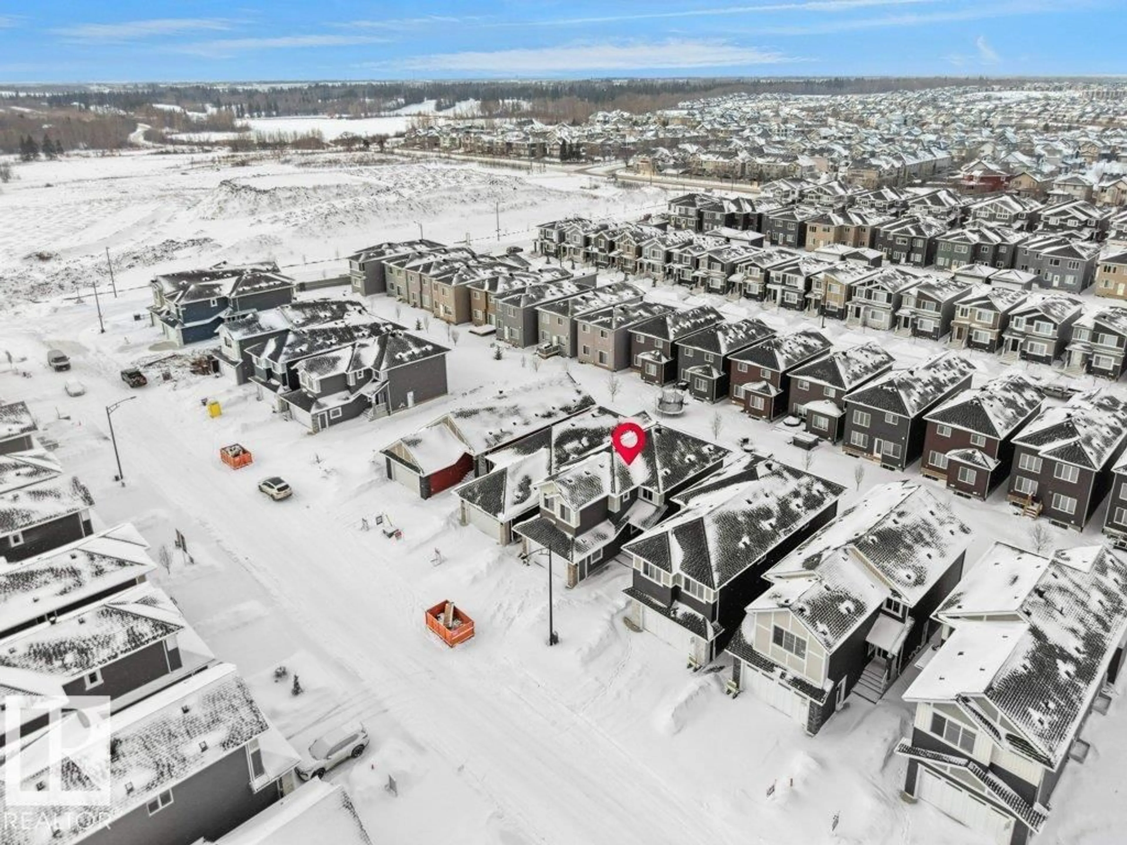 A pic from outside/outdoor area/front of a property/back of a property/a pic from drone, street for 3322 CHICKADEE DR, Edmonton Alberta T5S0V6