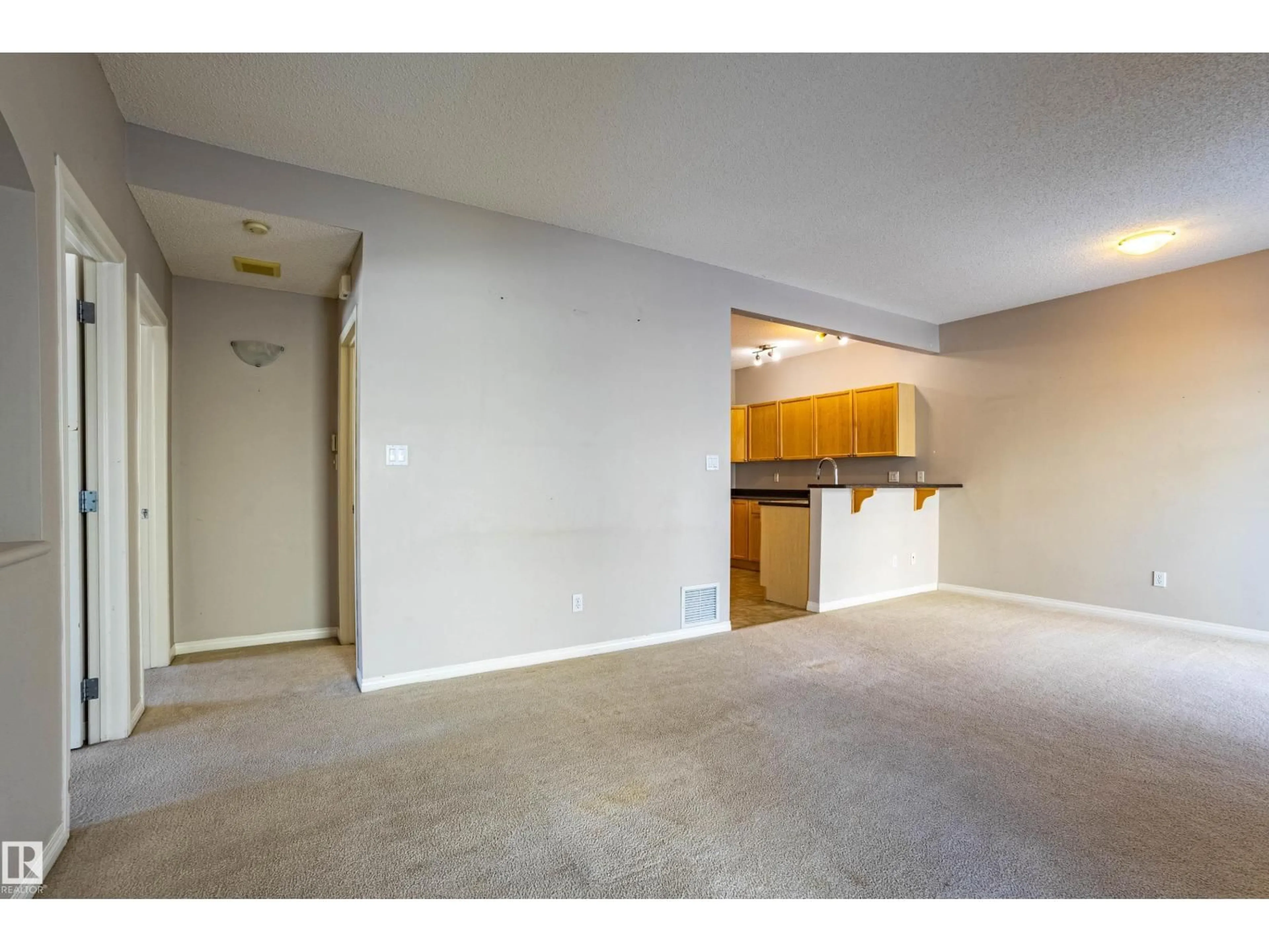 A pic of a room for 70 3040 SPENCE WYNDE SW, Edmonton Alberta T6X1N7