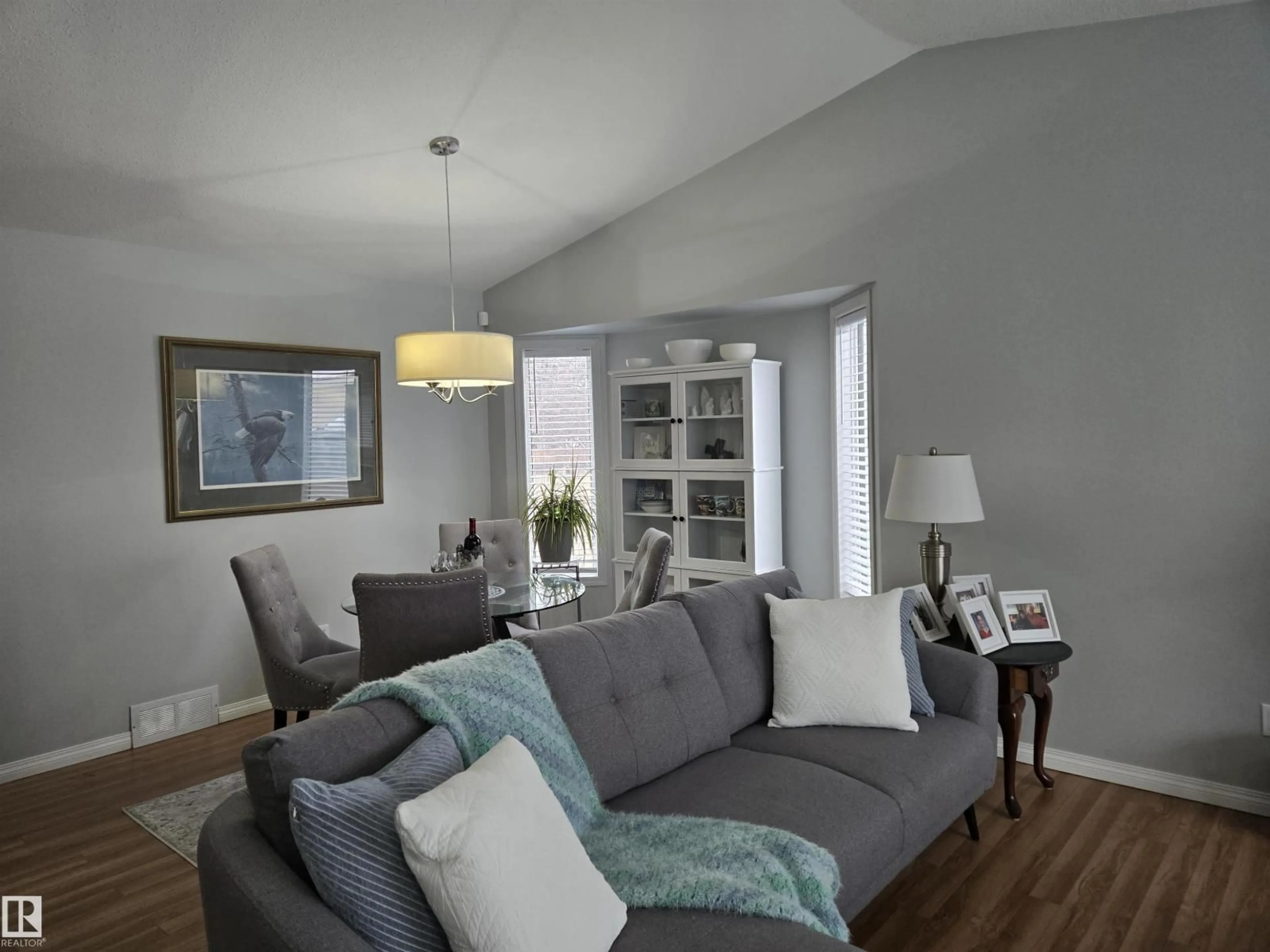 Living room with furniture, wood/laminate floor for 6 DUNEWOOD PL, St. Albert Alberta T8N4N6