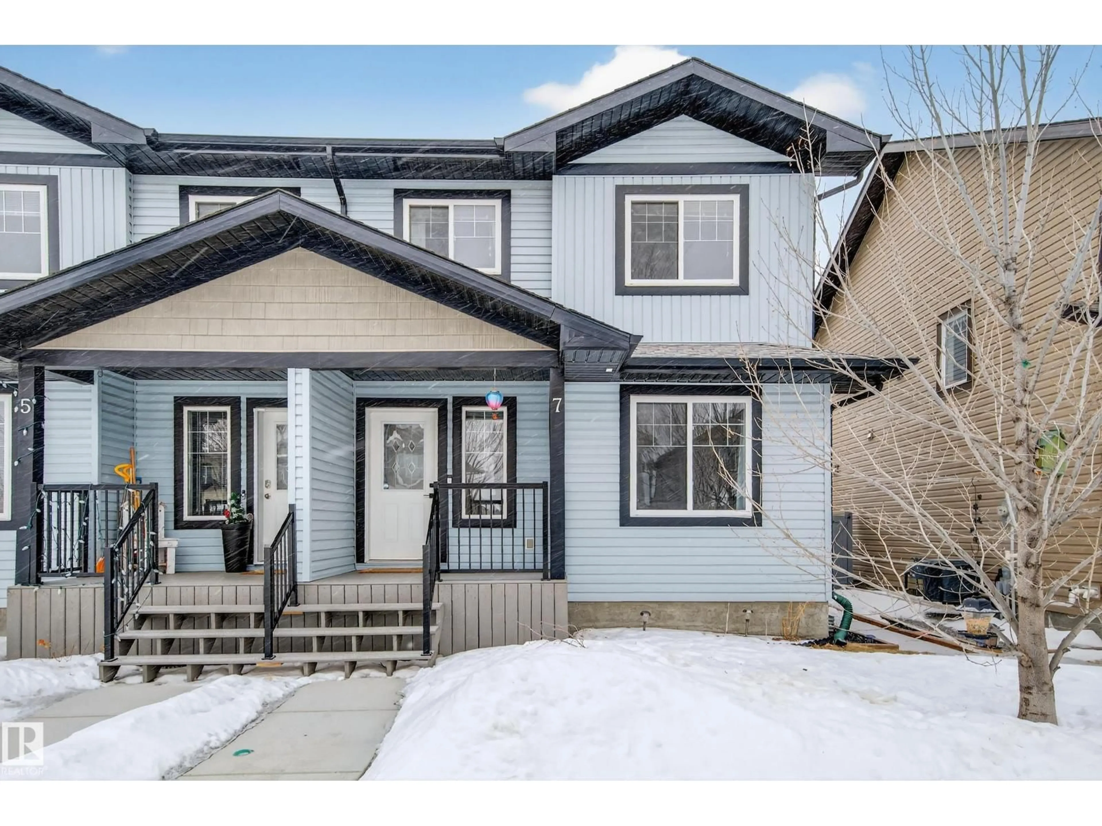 Home with vinyl exterior material, street for 7 RADCLIFFE WD, Fort Saskatchewan Alberta T8L0M6