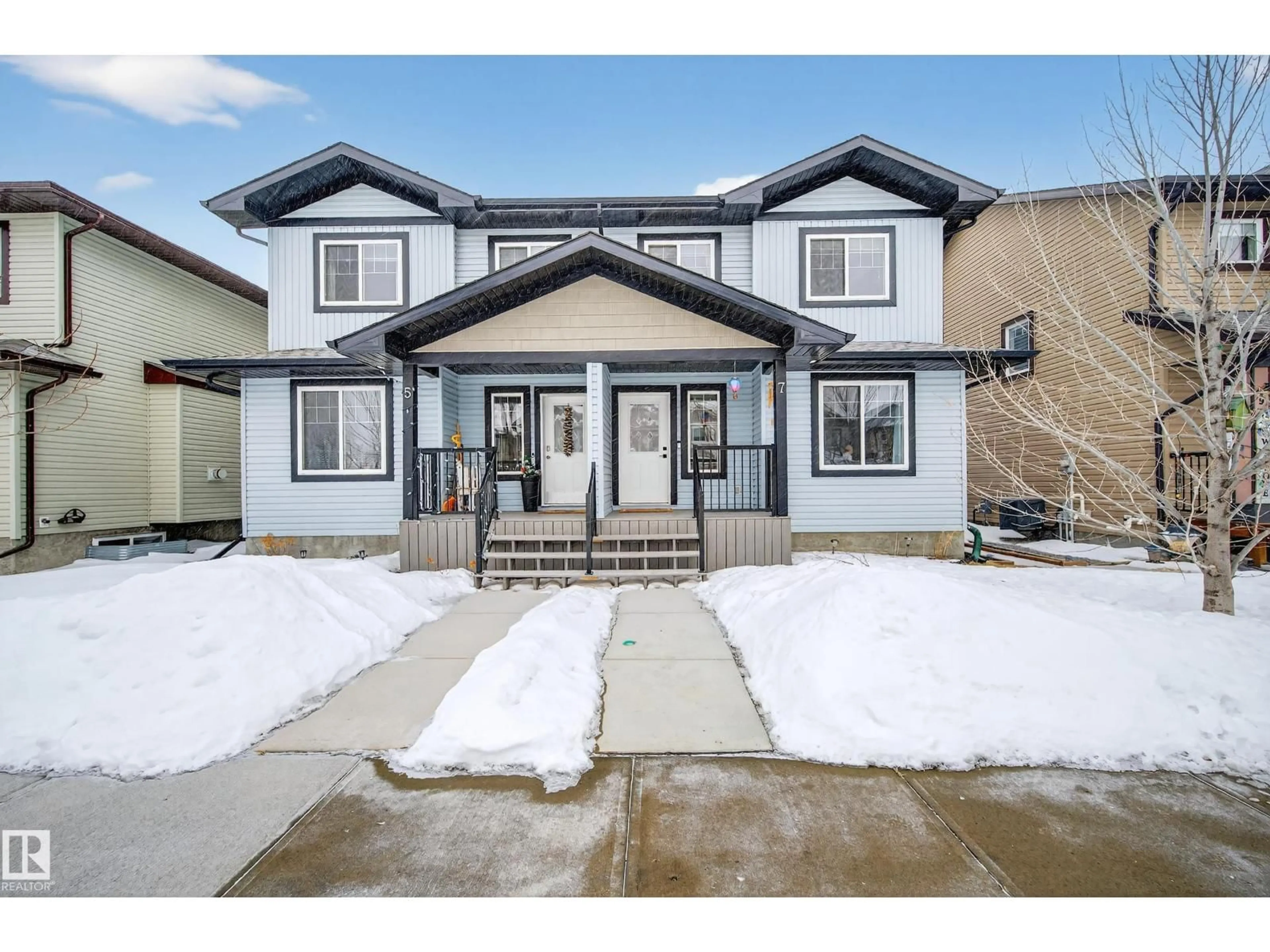 Home with vinyl exterior material, street for 7 RADCLIFFE WD, Fort Saskatchewan Alberta T8L0M6