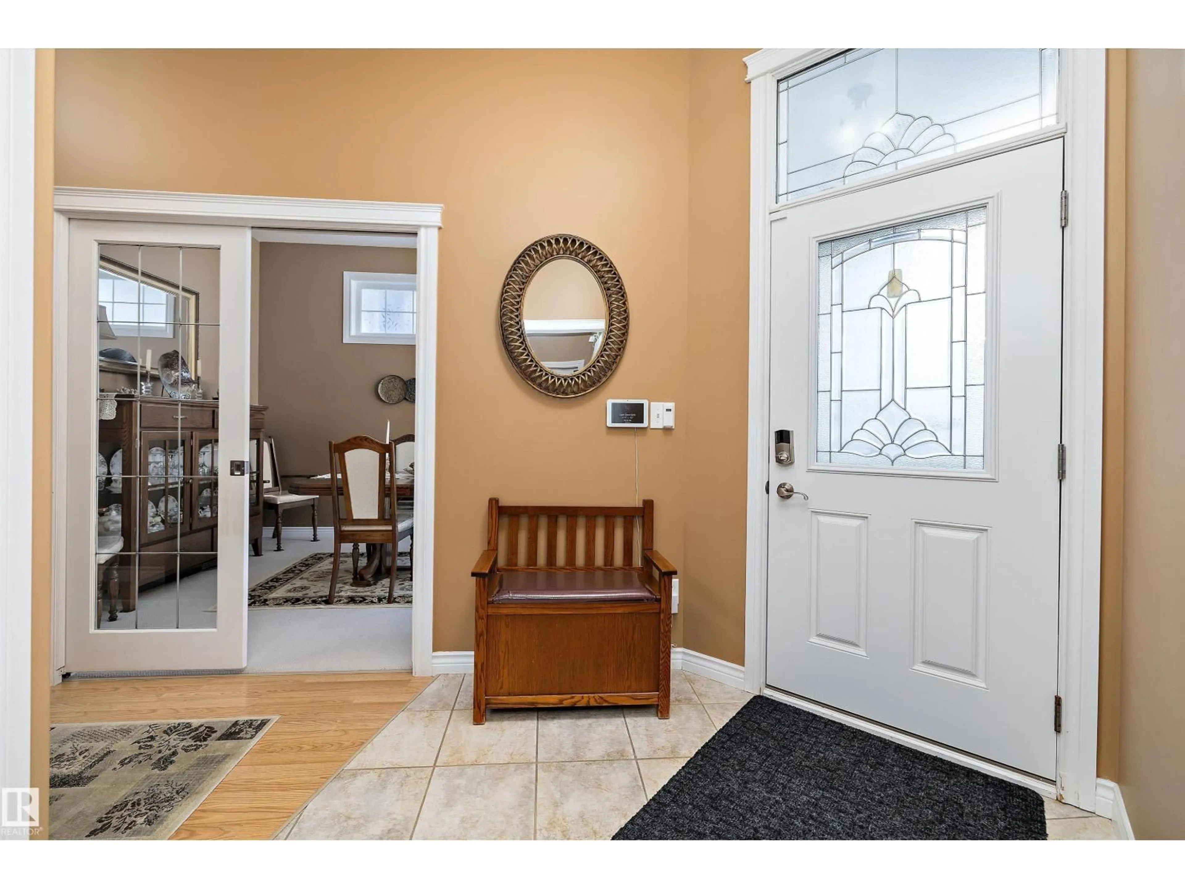 Indoor entryway for 165 RIDGEBROOK RD, Sherwood Park Alberta T8A6M2