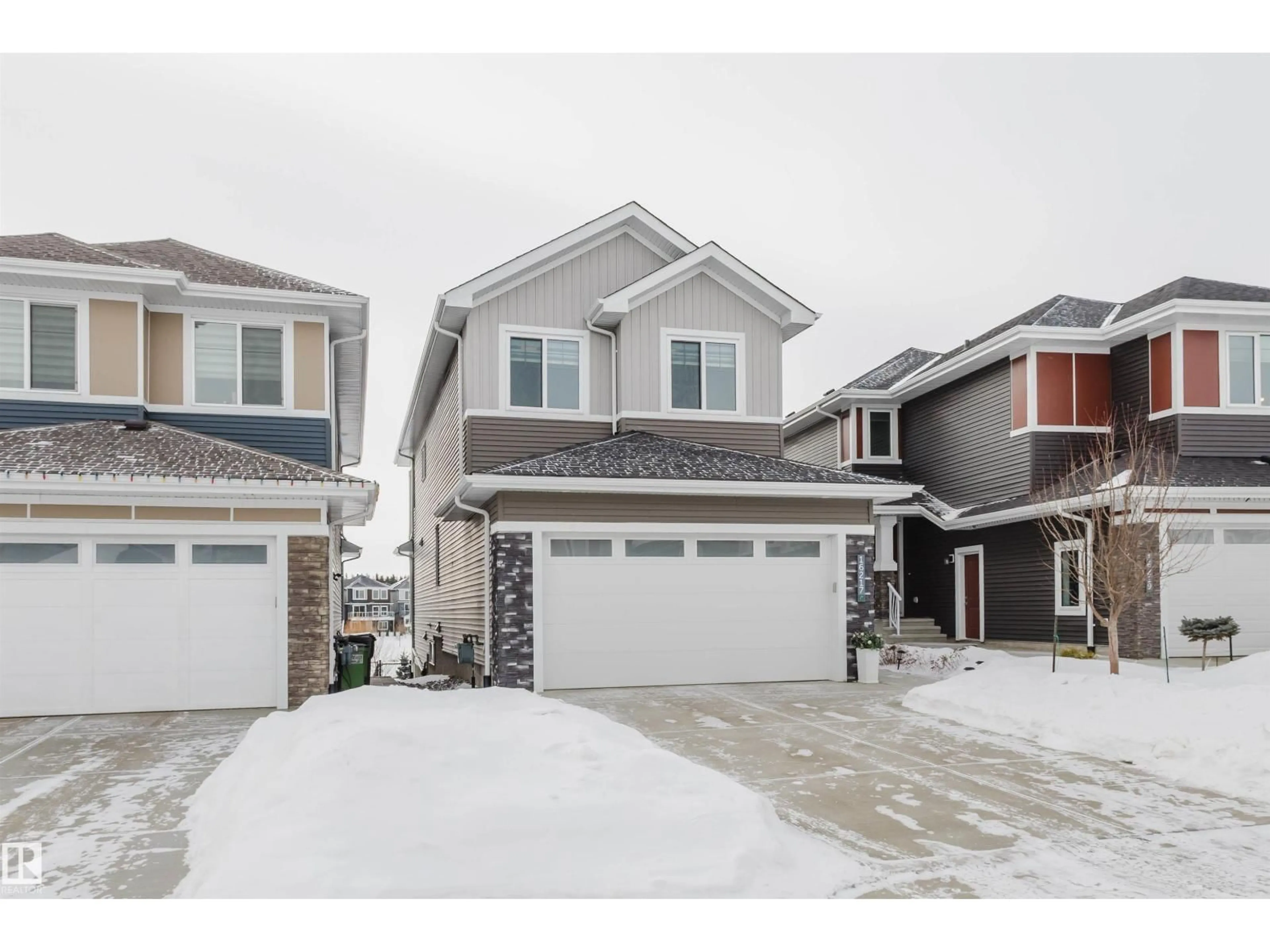 Unknown for 16217 32 AV, Edmonton Alberta T6W4P2