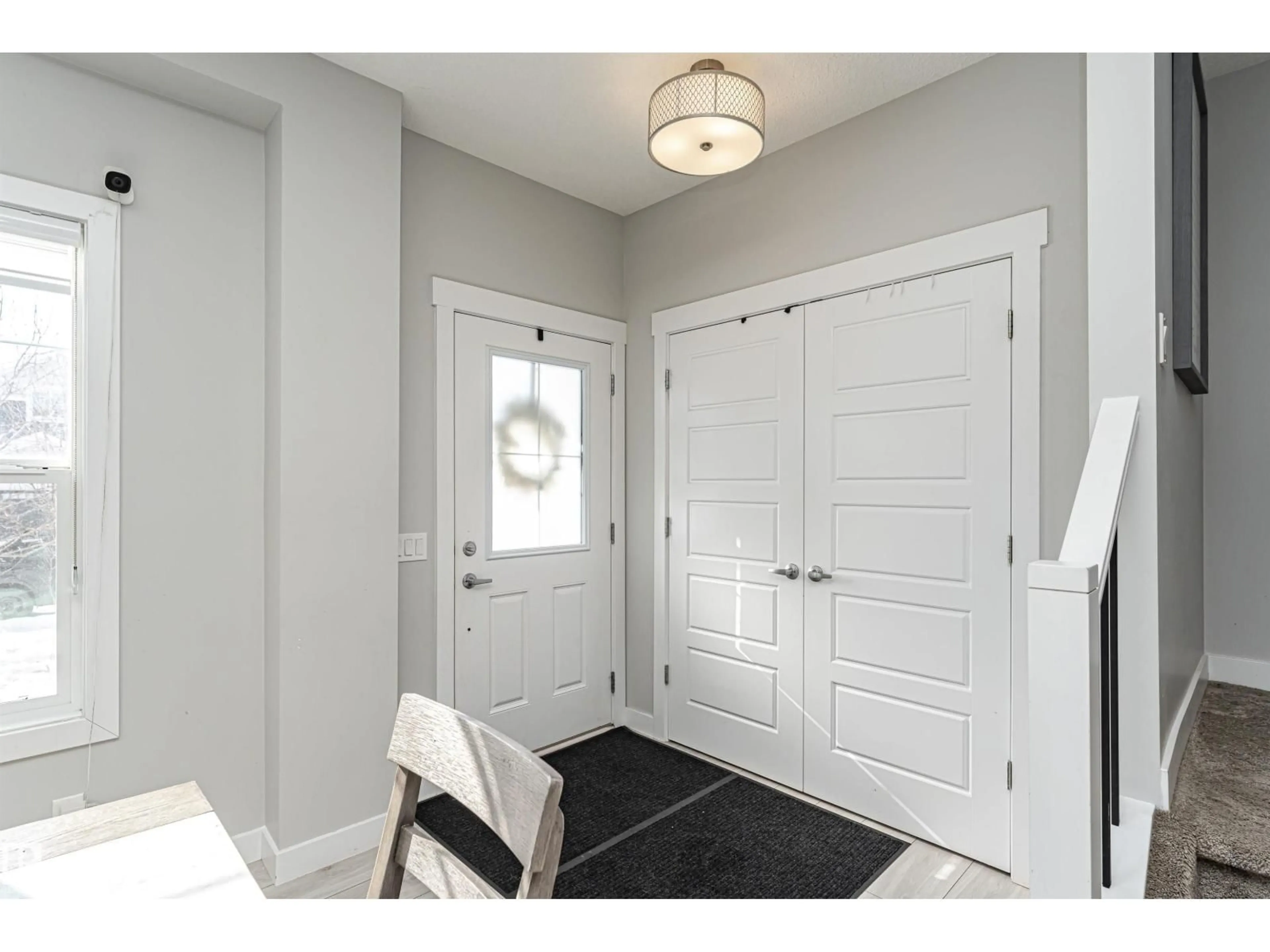 Indoor entryway for SW - 16616 31 AV, Edmonton Alberta T6W4P8