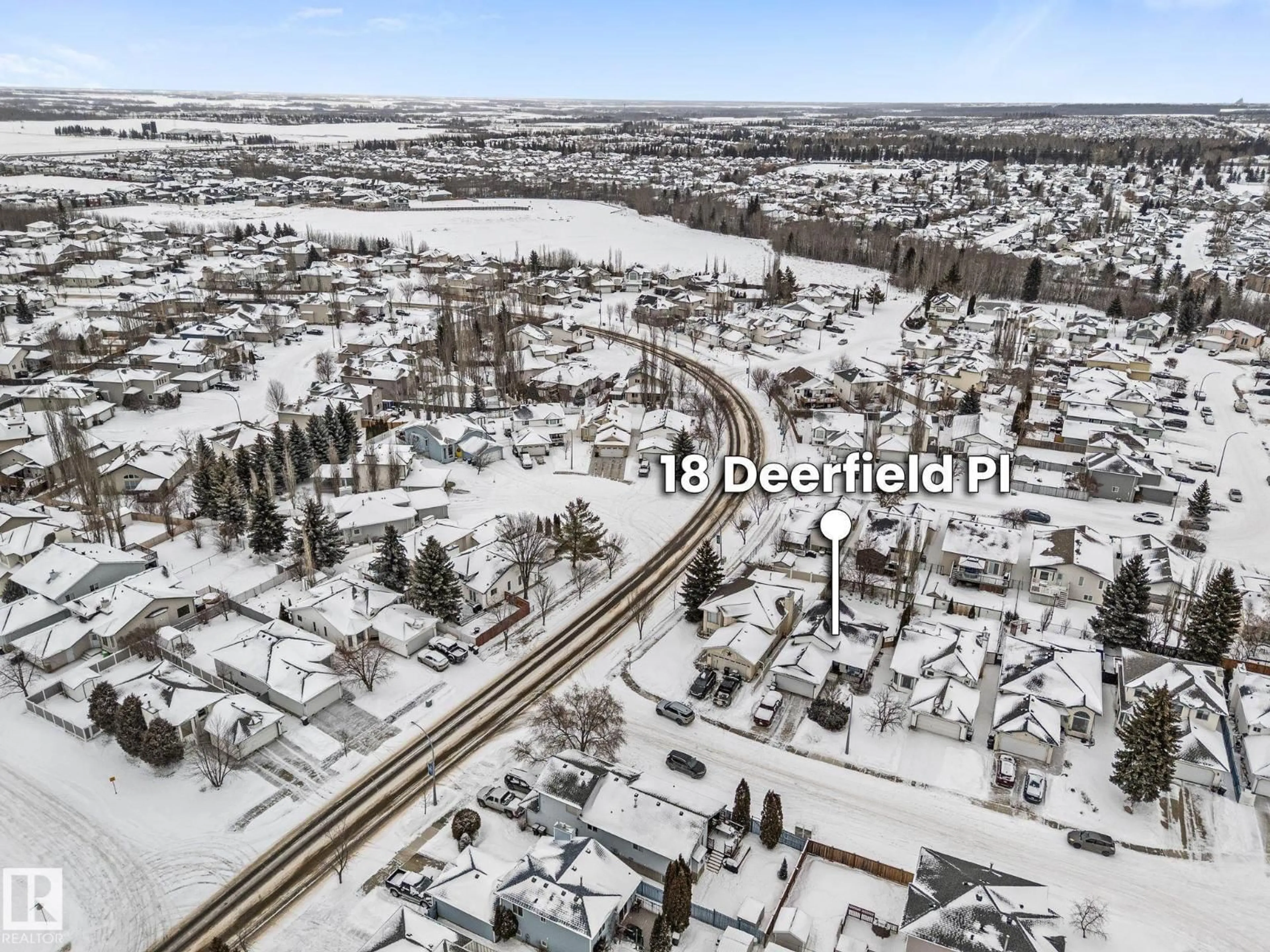 A pic from outside/outdoor area/front of a property/back of a property/a pic from drone, street for 18 DEERFIELD PL, Spruce Grove Alberta T7X3J7