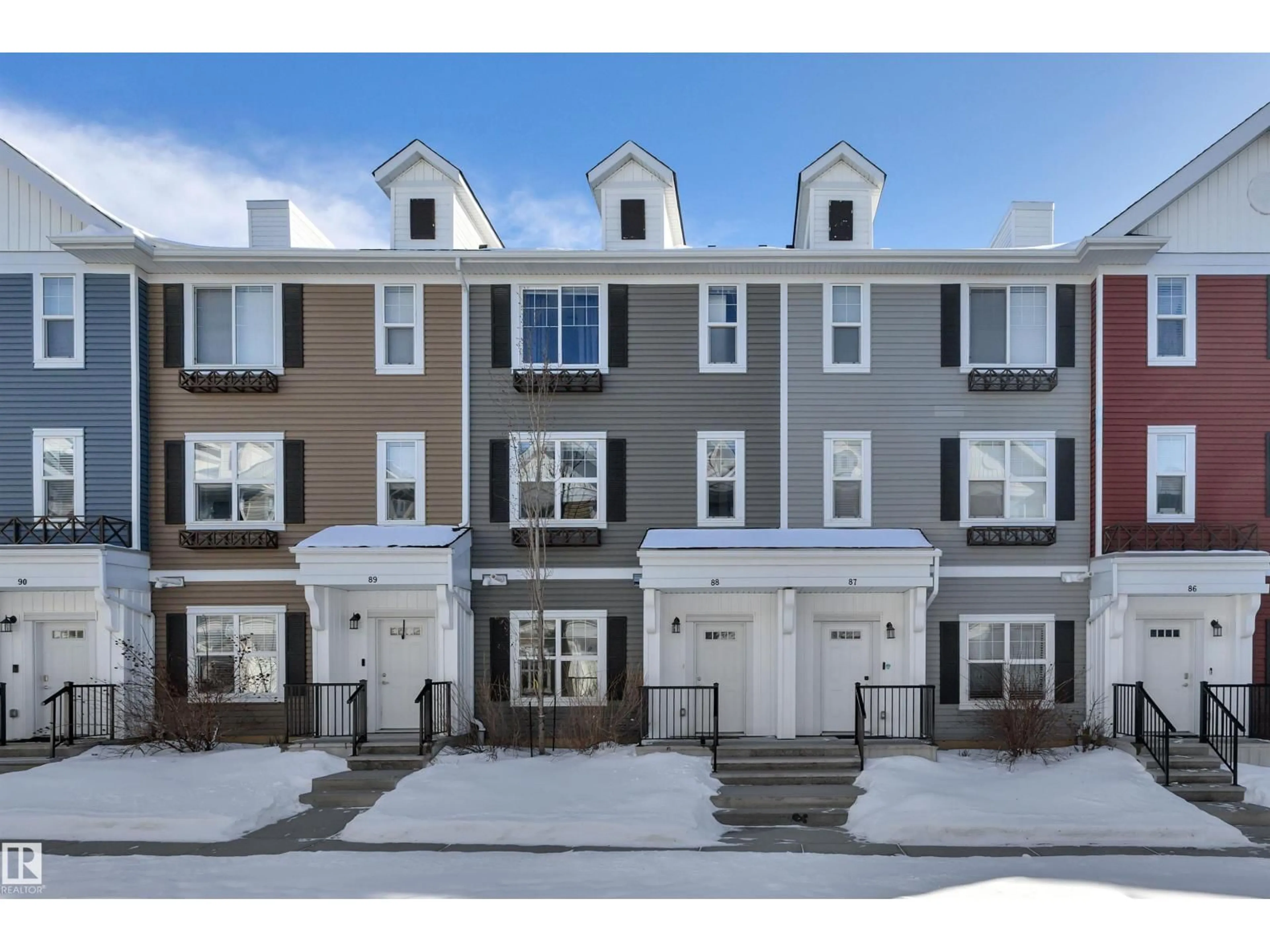 A pic from outside/outdoor area/front of a property/back of a property/a pic from drone, street for 903 - 88 CRYSTALLINA WY, Edmonton Alberta T5Z0N6