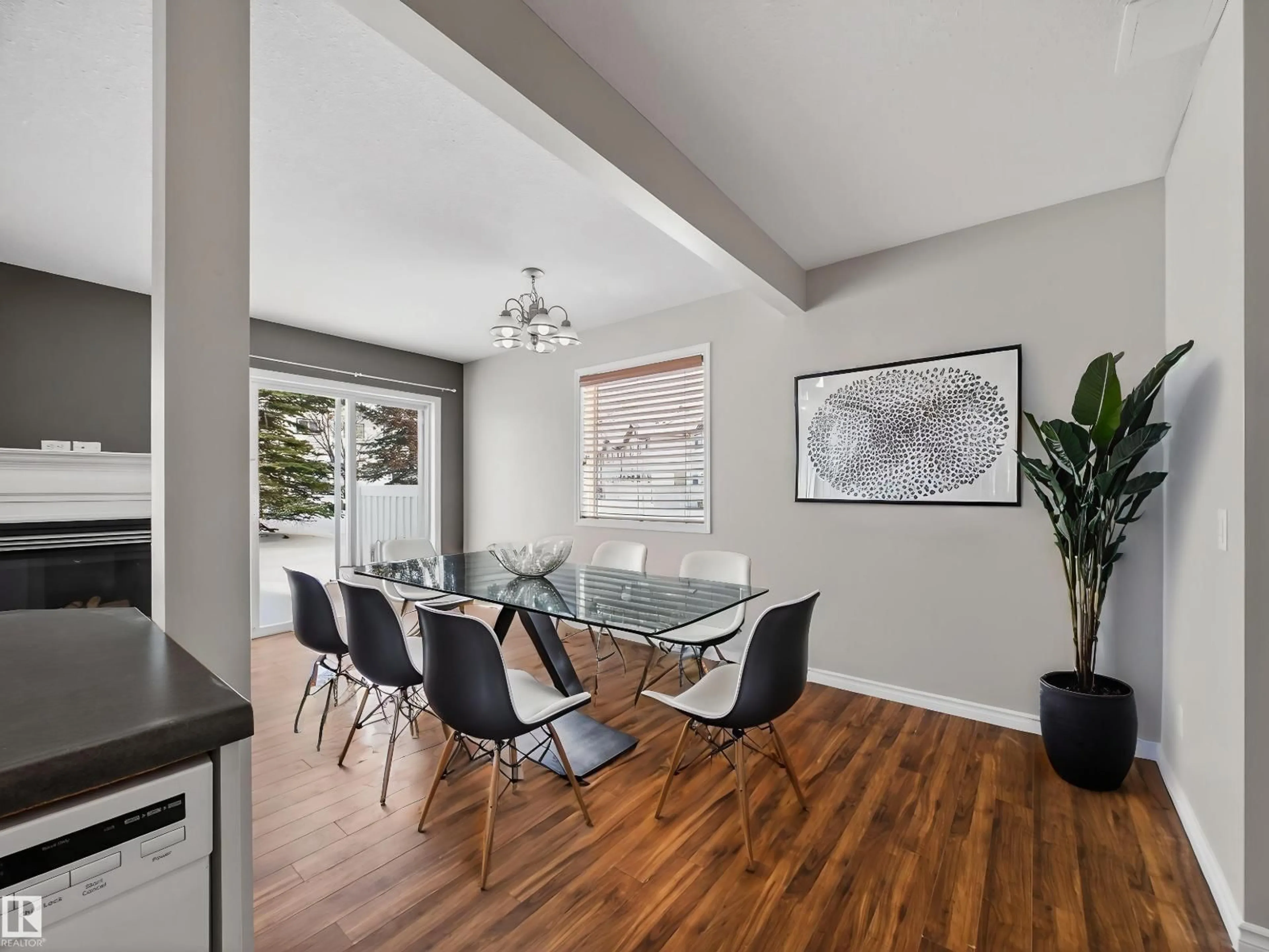 Dining room, wood/laminate floor for #138 - 16823 84 ST, Edmonton Alberta T5Z3S4