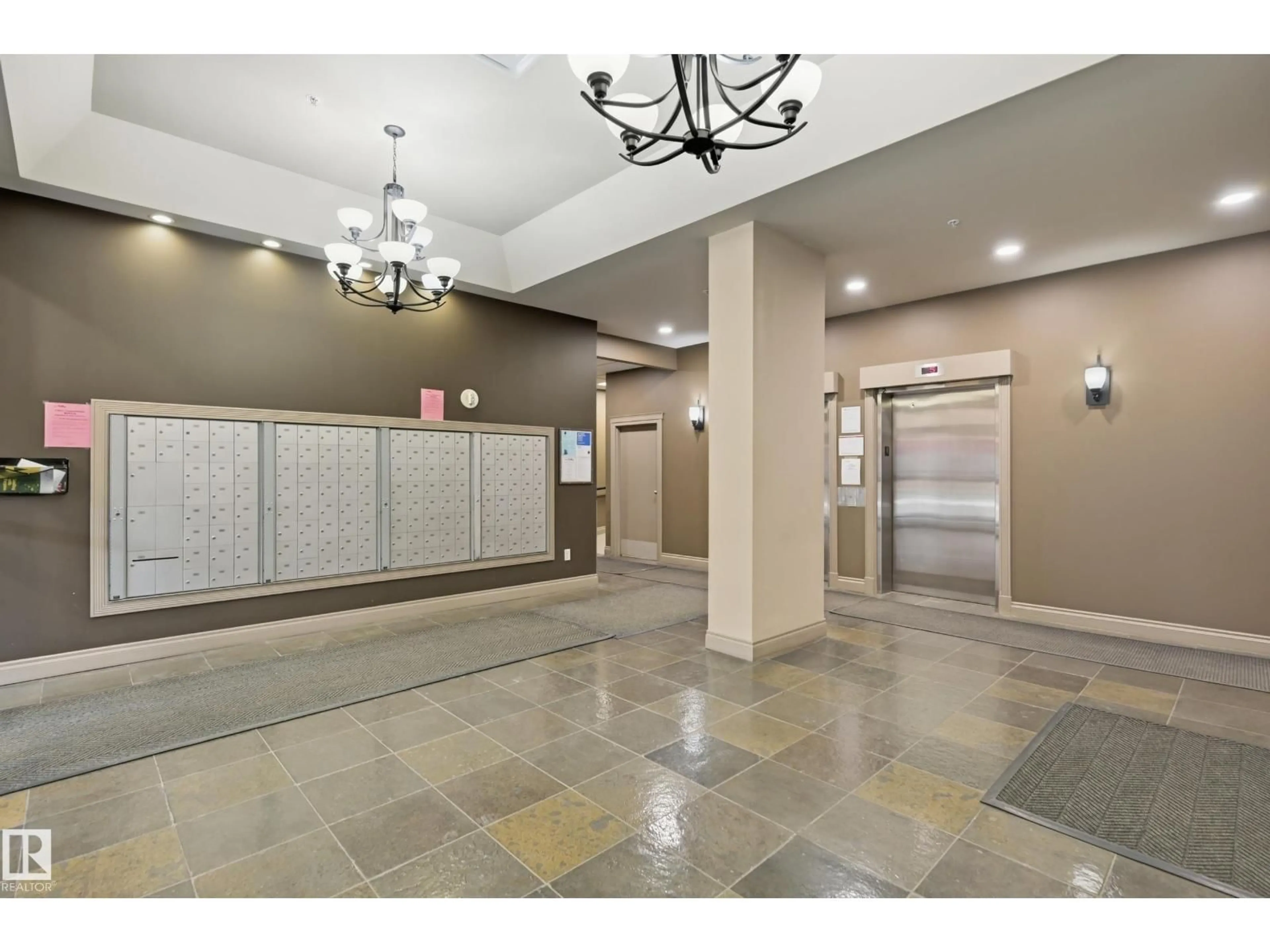 Lobby for #402 - 10303 105 ST NW, Edmonton Alberta T5Y5G3