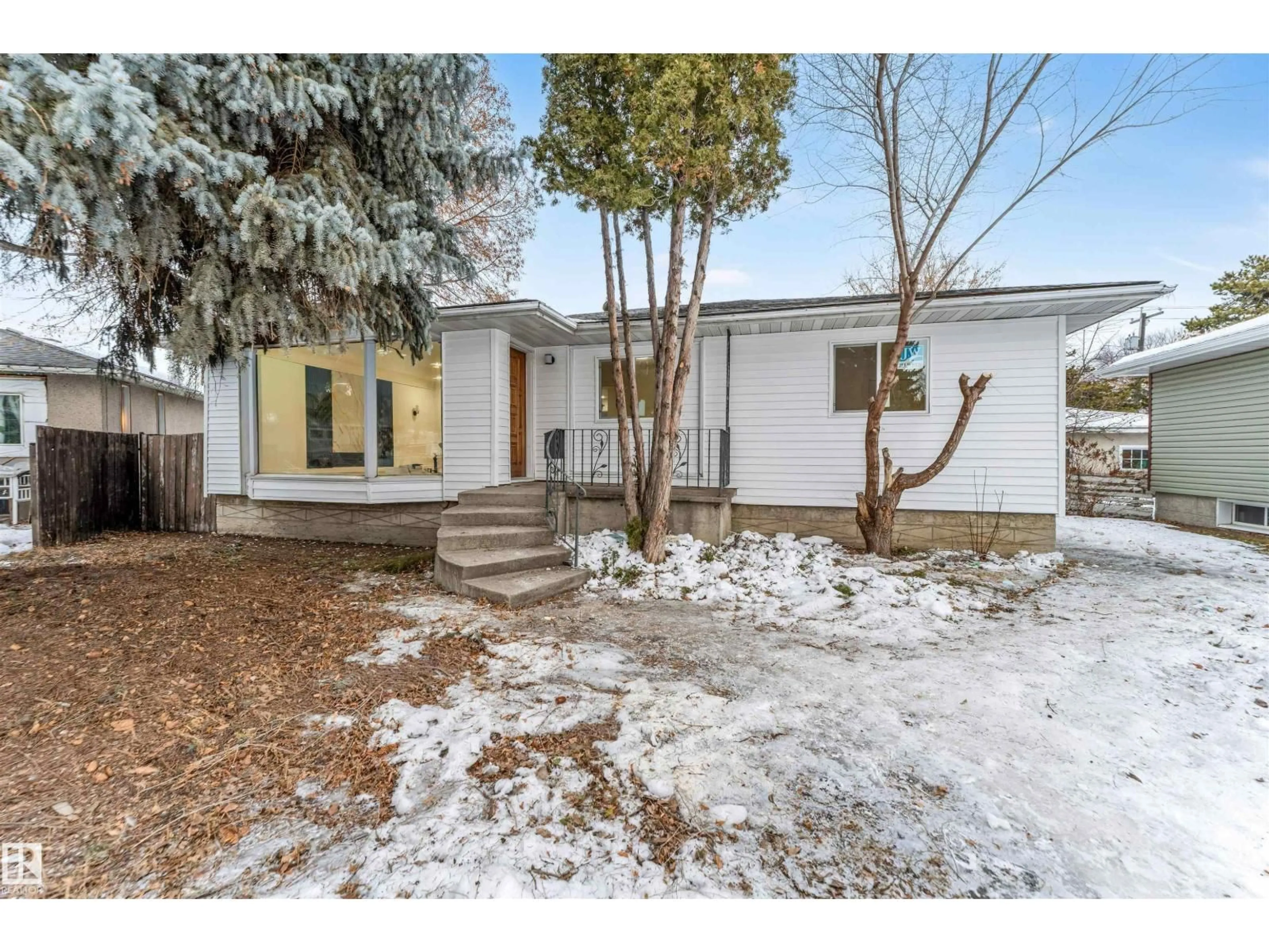 Unknown for NW - 12423 91 ST, Edmonton Alberta T5B4C7