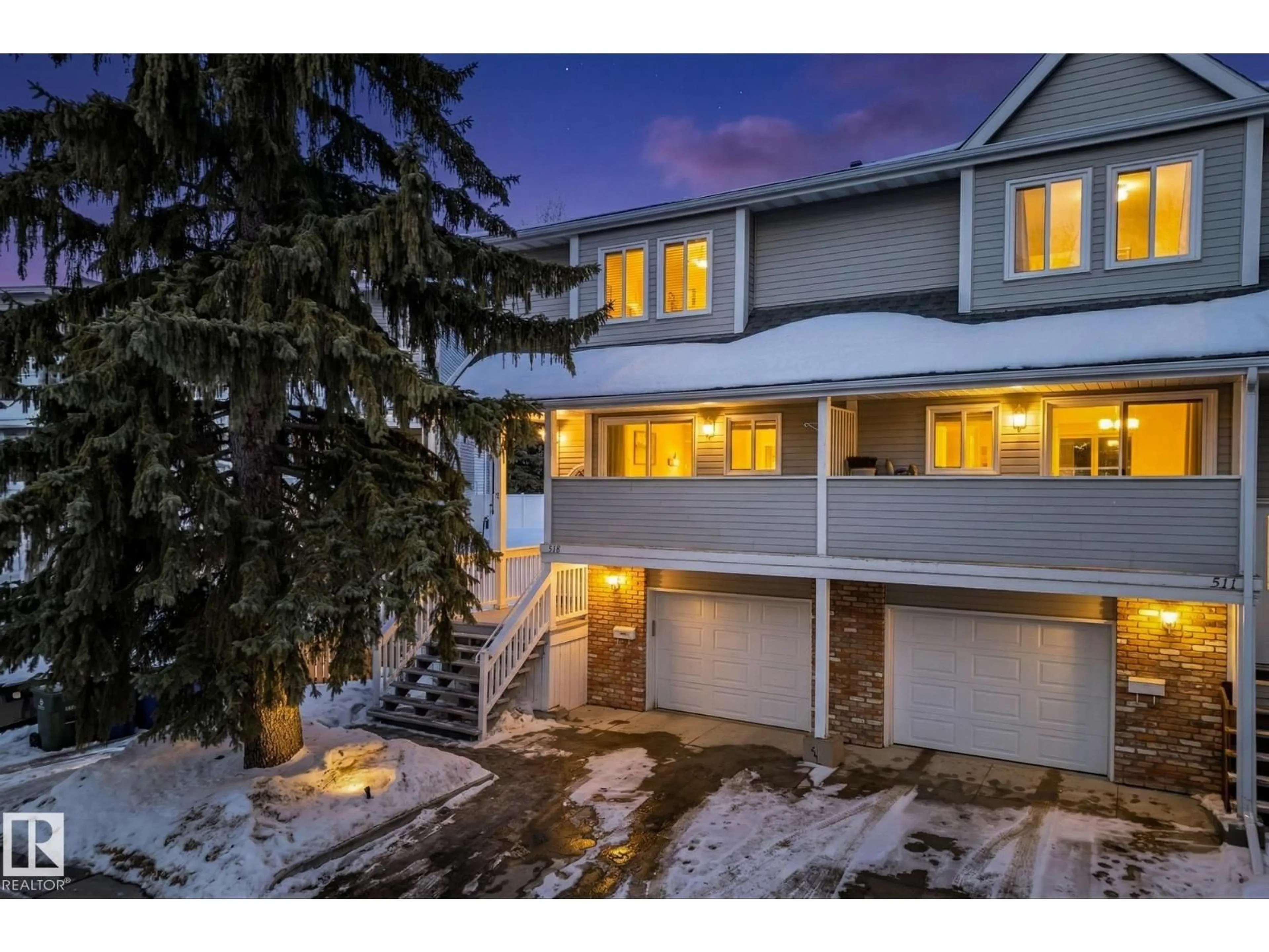 A pic from outside/outdoor area/front of a property/back of a property/a pic from drone, unknown for 518 WOODBRIDGE WY, Sherwood Park Alberta T8A4G9