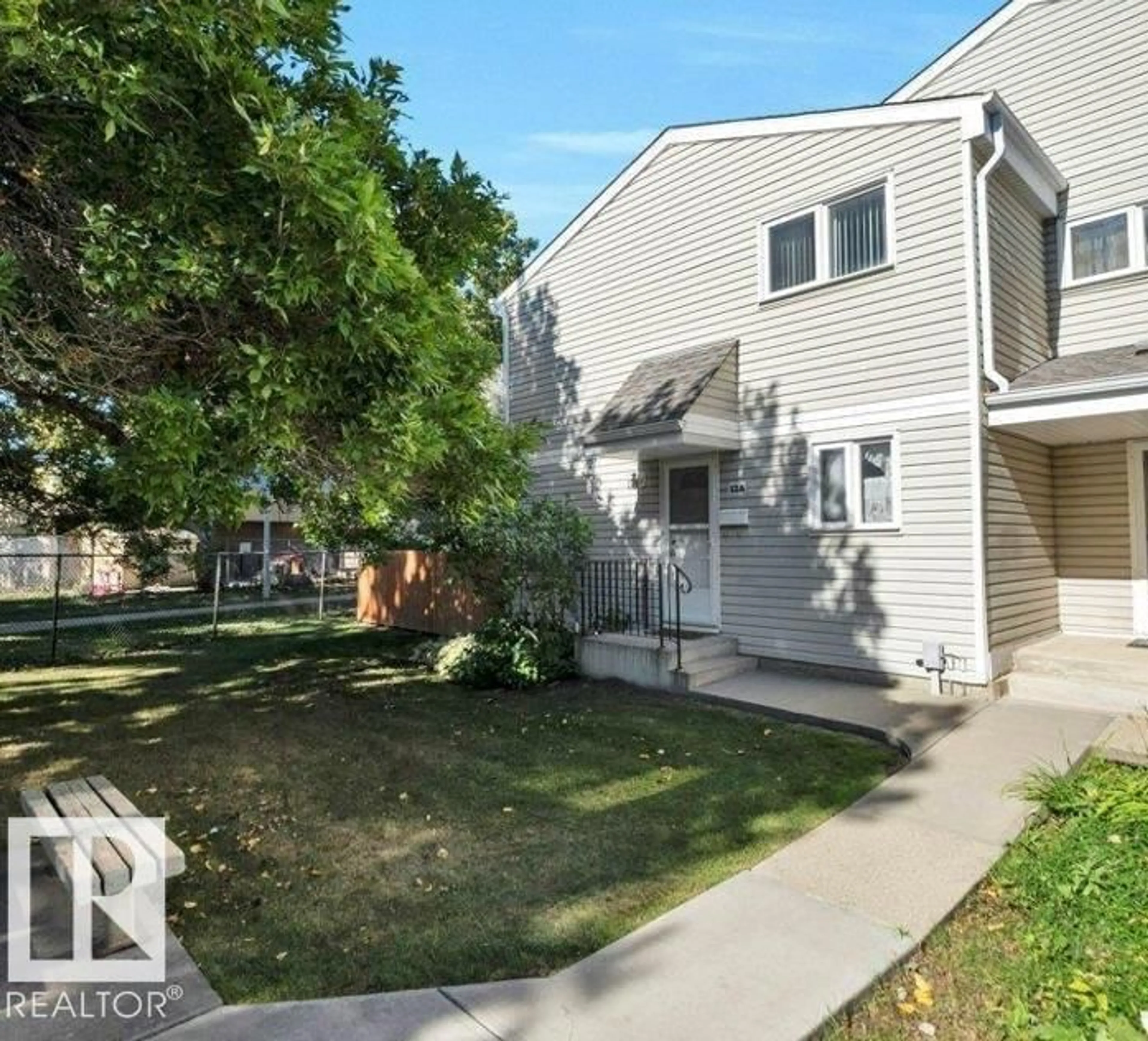 A pic from outside/outdoor area/front of a property/back of a property/a pic from drone, street for 12A CASTLE TC, Edmonton Alberta T5X2E6