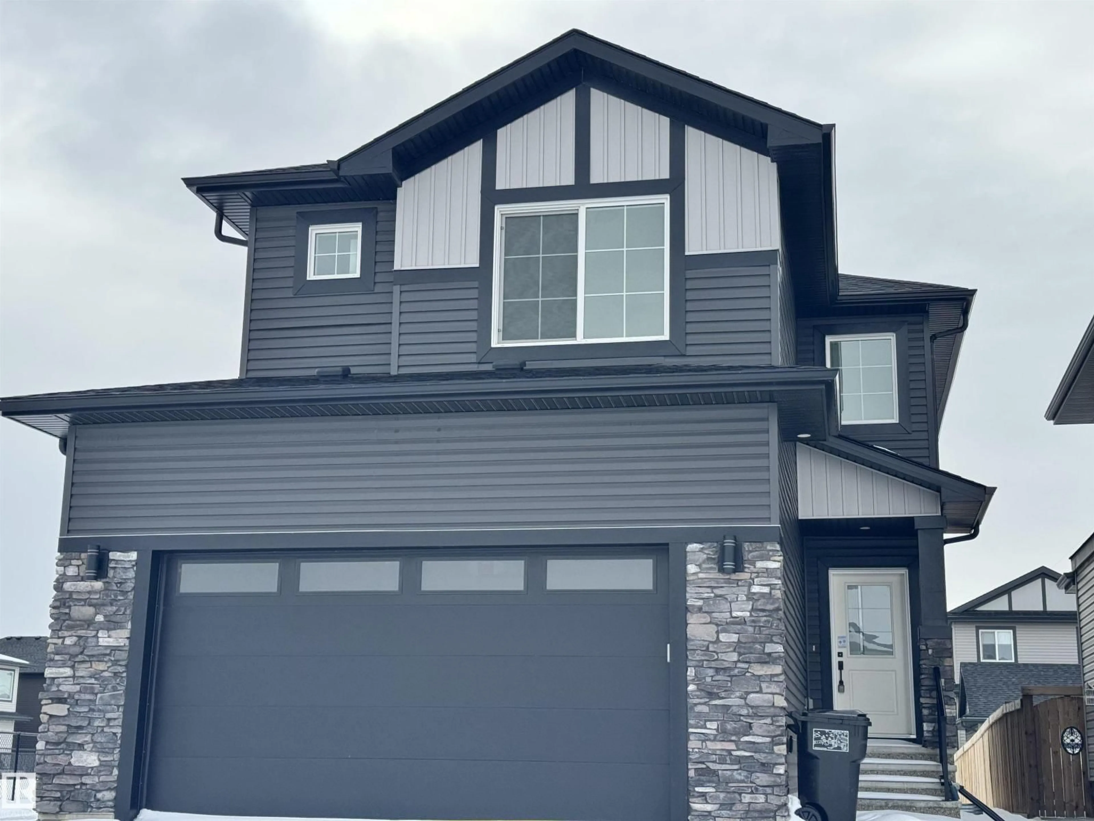 Home with vinyl exterior material, unknown for NW - 1703 152 AV, Edmonton Alberta T5Y2R7