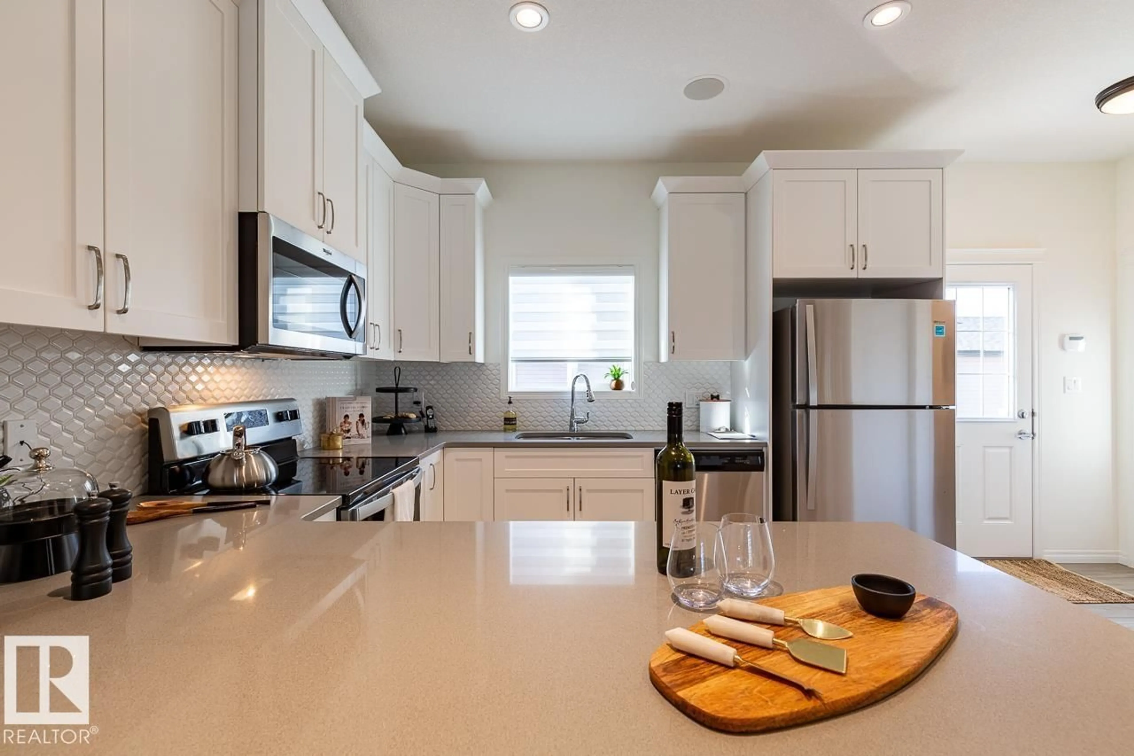 Open concept kitchen, ceramic/tile floor for 11 RENWYCK PL, Spruce Grove Alberta T7X3W1