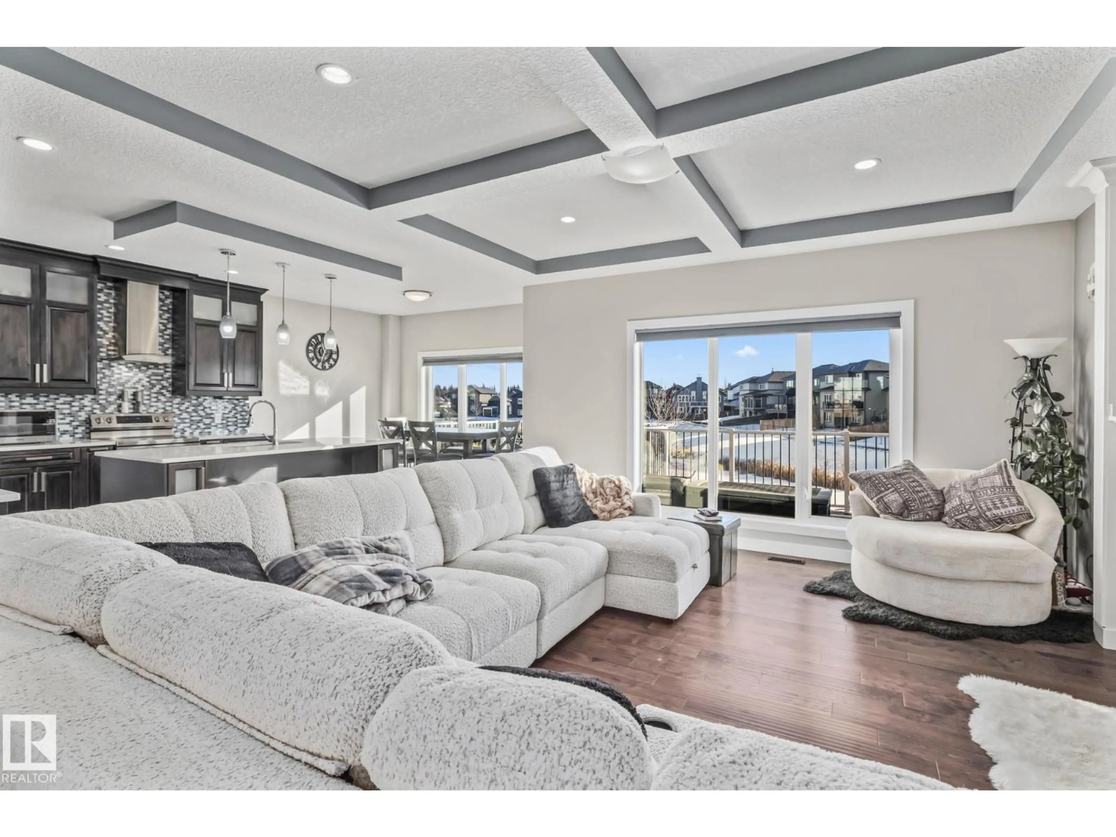 Living room with furniture, unknown for 7 SOUTHBRIDGE DR, Calmar Alberta T0C0V0