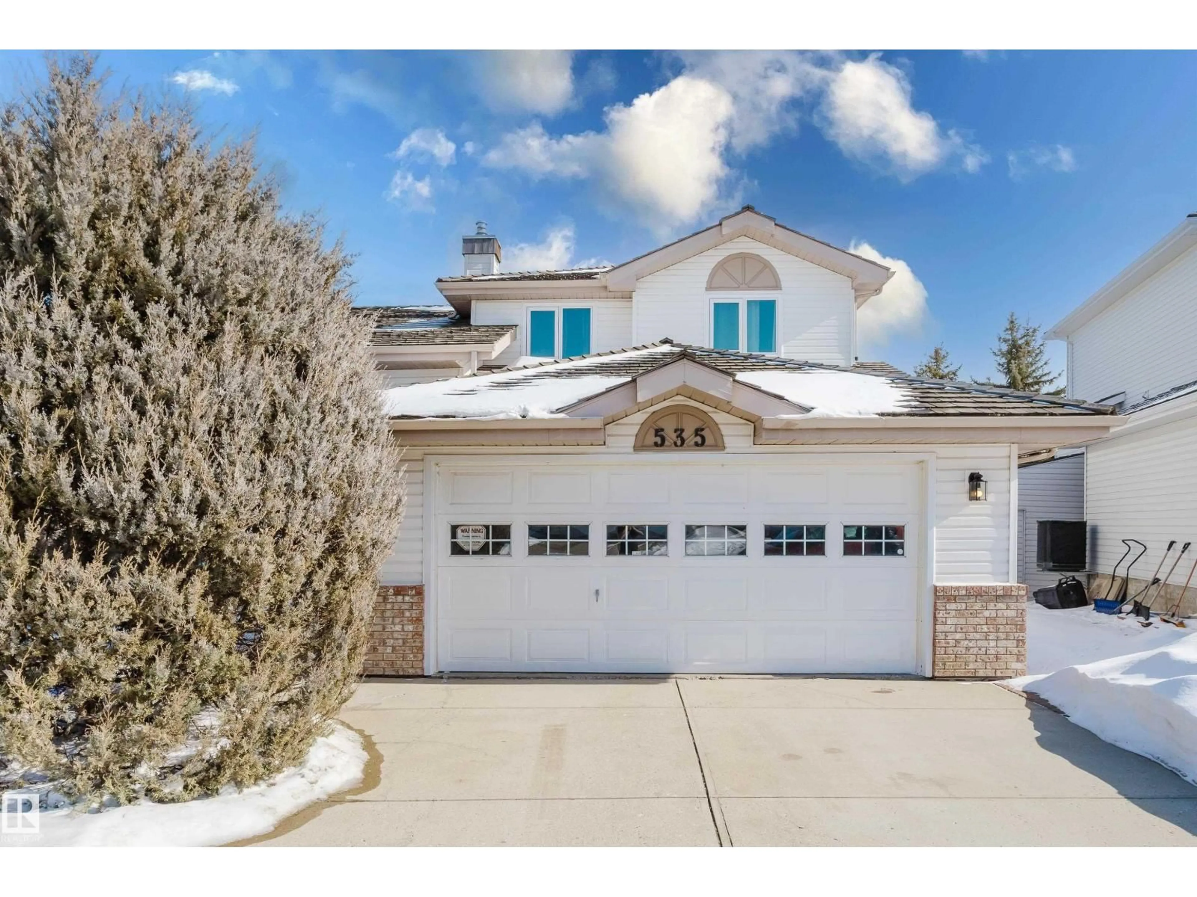 Unknown for 535 PARDEE BAY NW, Edmonton Alberta T5T5Y9