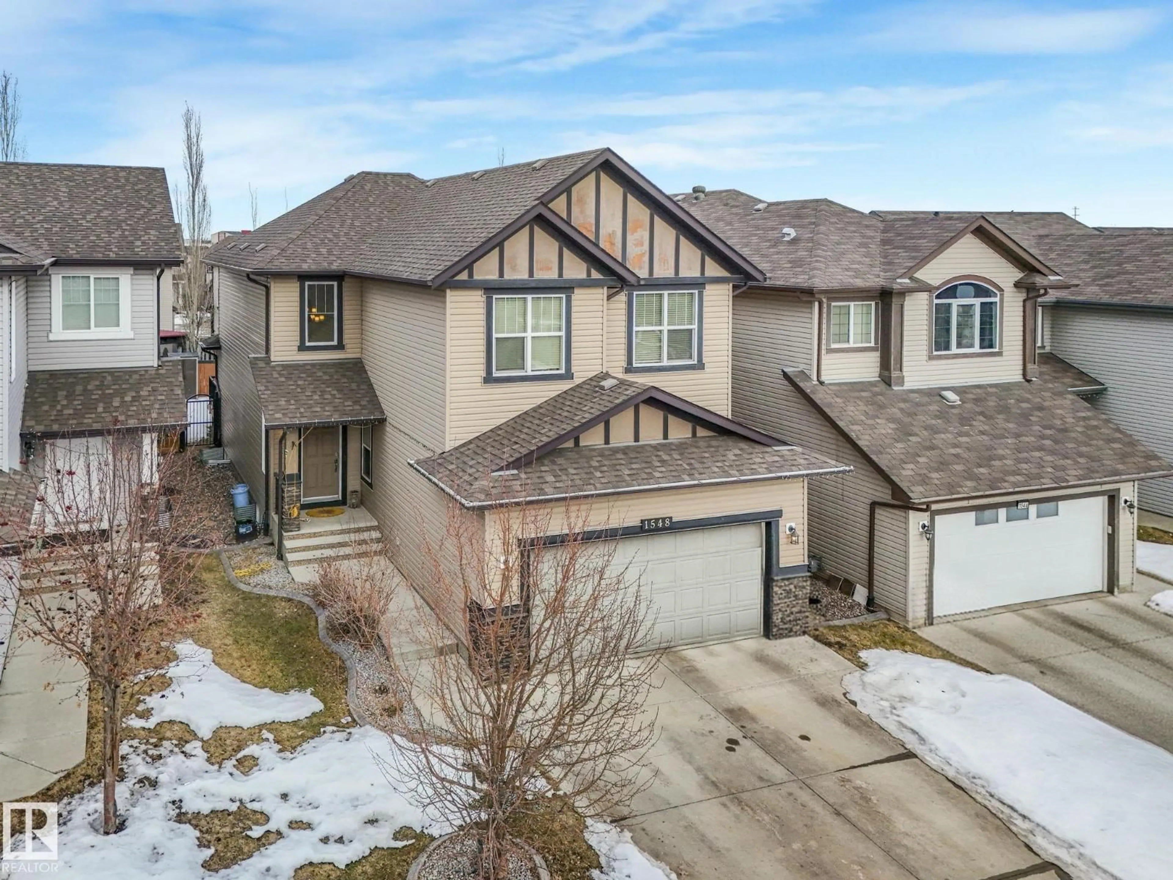 A pic from outside/outdoor area/front of a property/back of a property/a pic from drone, street for 1548 36 AV, Edmonton Alberta T6T0M5