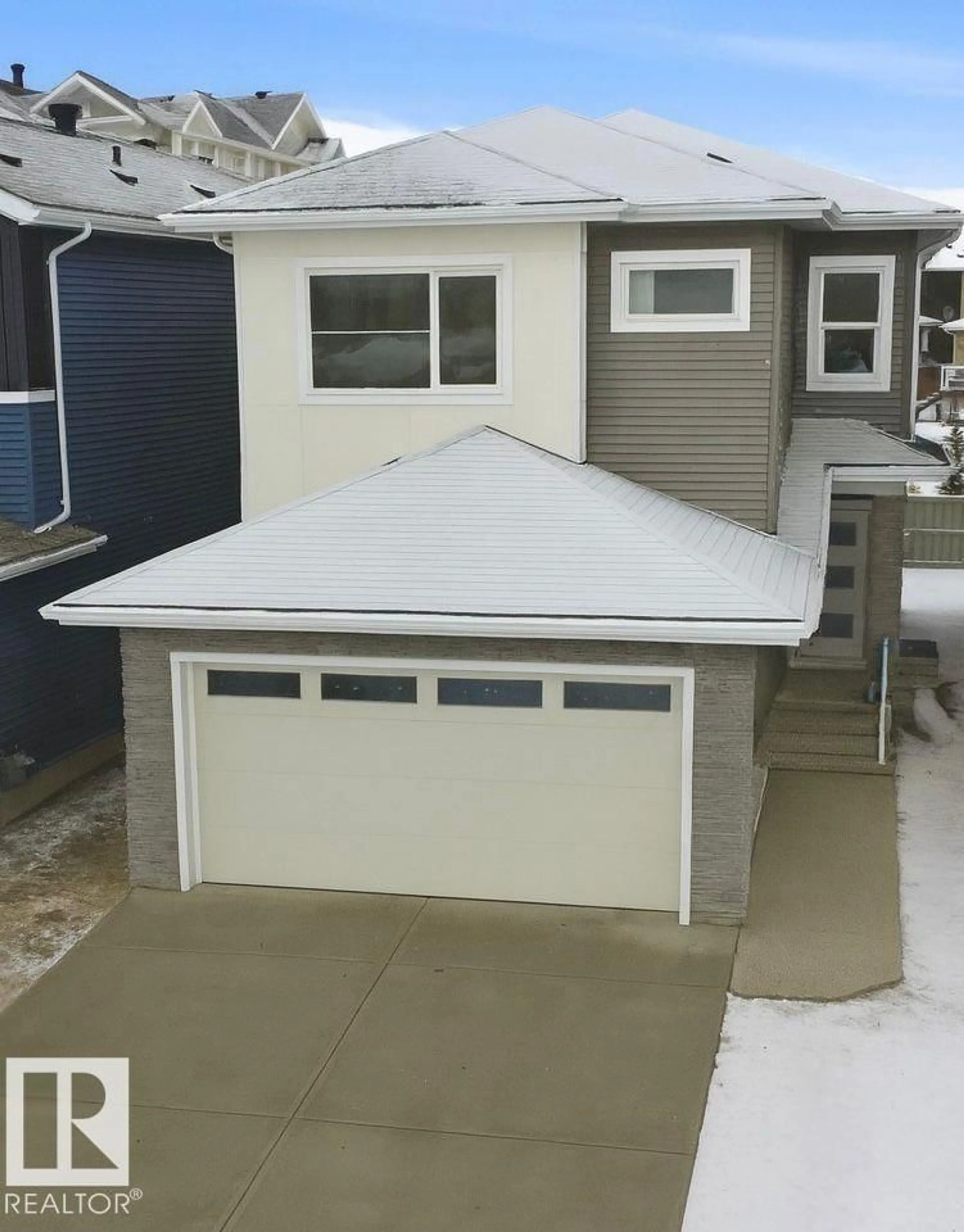 Home with vinyl exterior material, street for 3158 MAGPIE WY, Edmonton Alberta T5S0K8