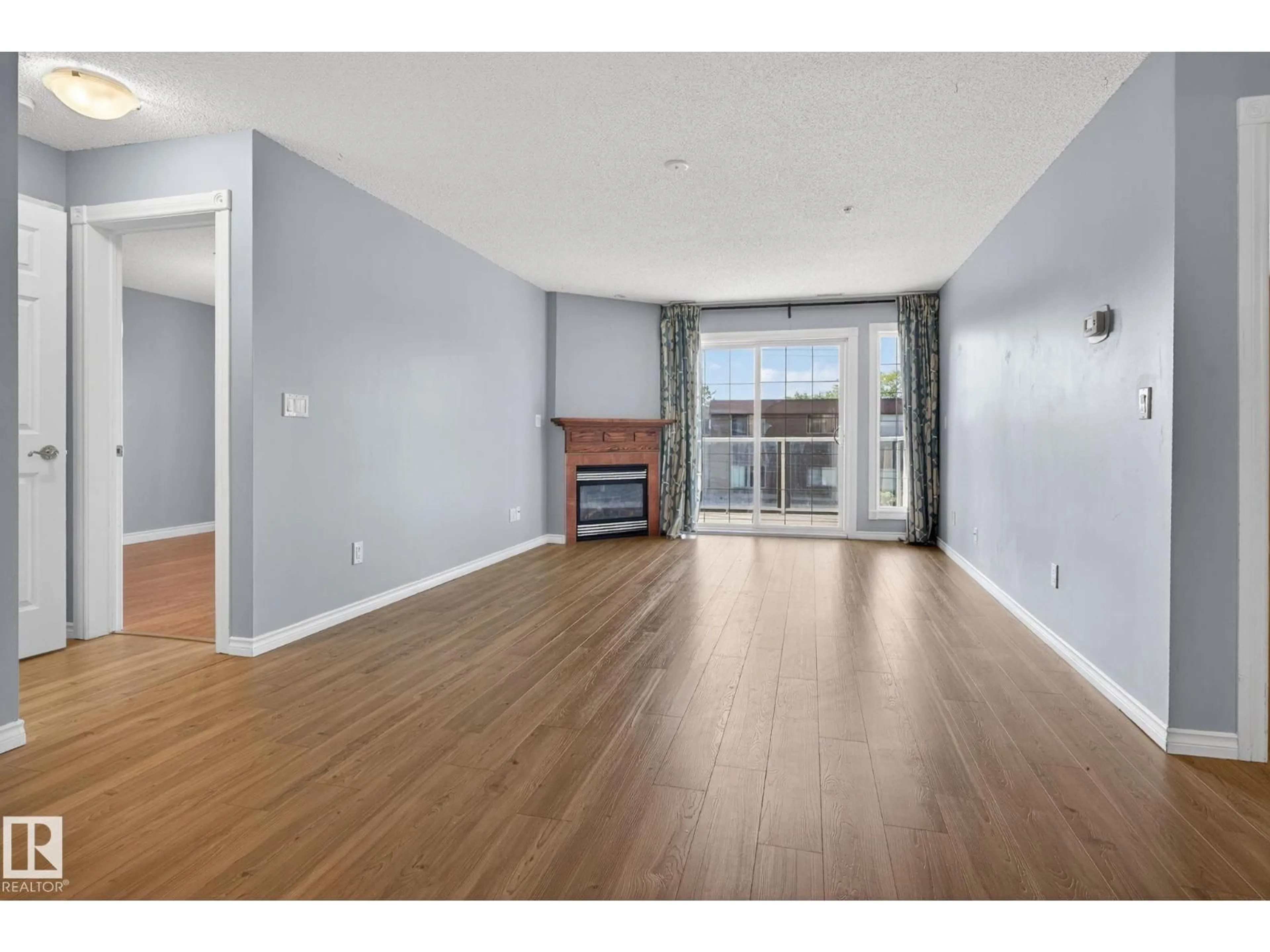 A pic of a room for #314 - 12110 106 AV, Edmonton Alberta T5H4R9