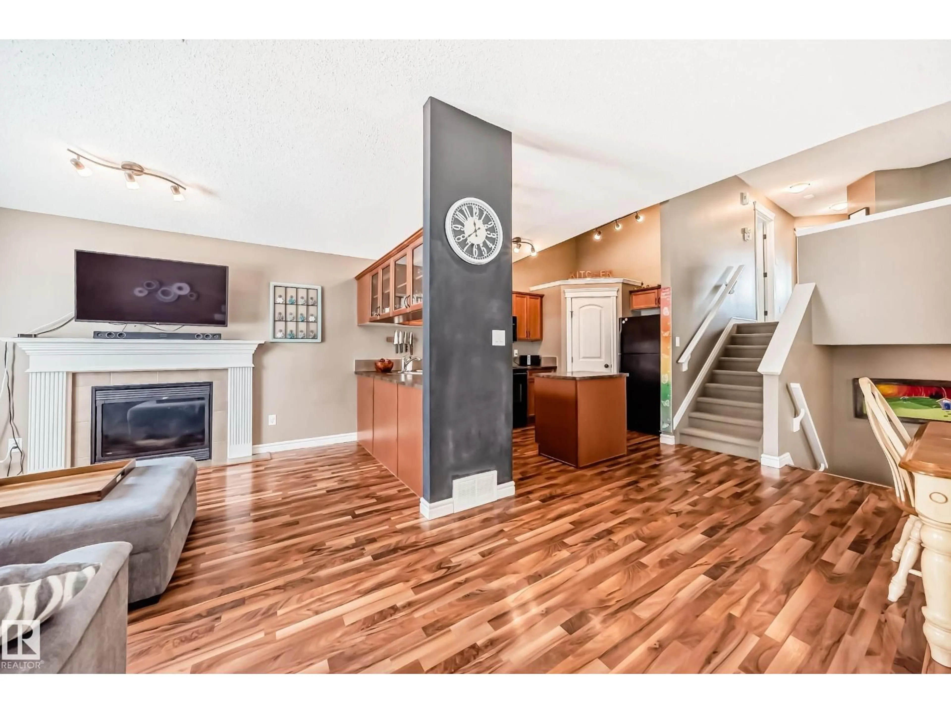 Unknown for 87 SUMMERWOOD DR, Sherwood Park Alberta T8H0B3