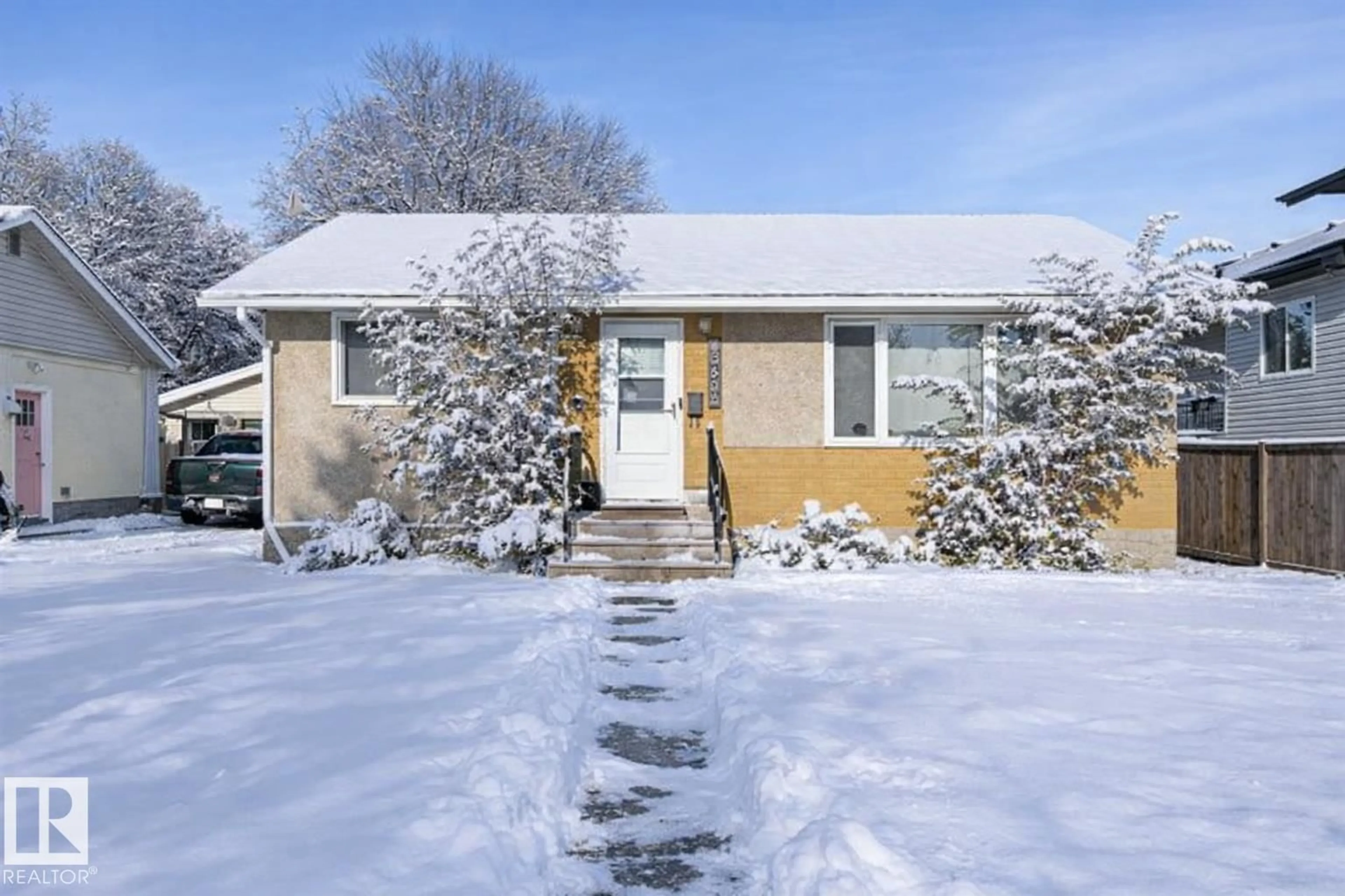 Home with vinyl exterior material, street for 10505 154 ST, Edmonton Alberta T5P2J1