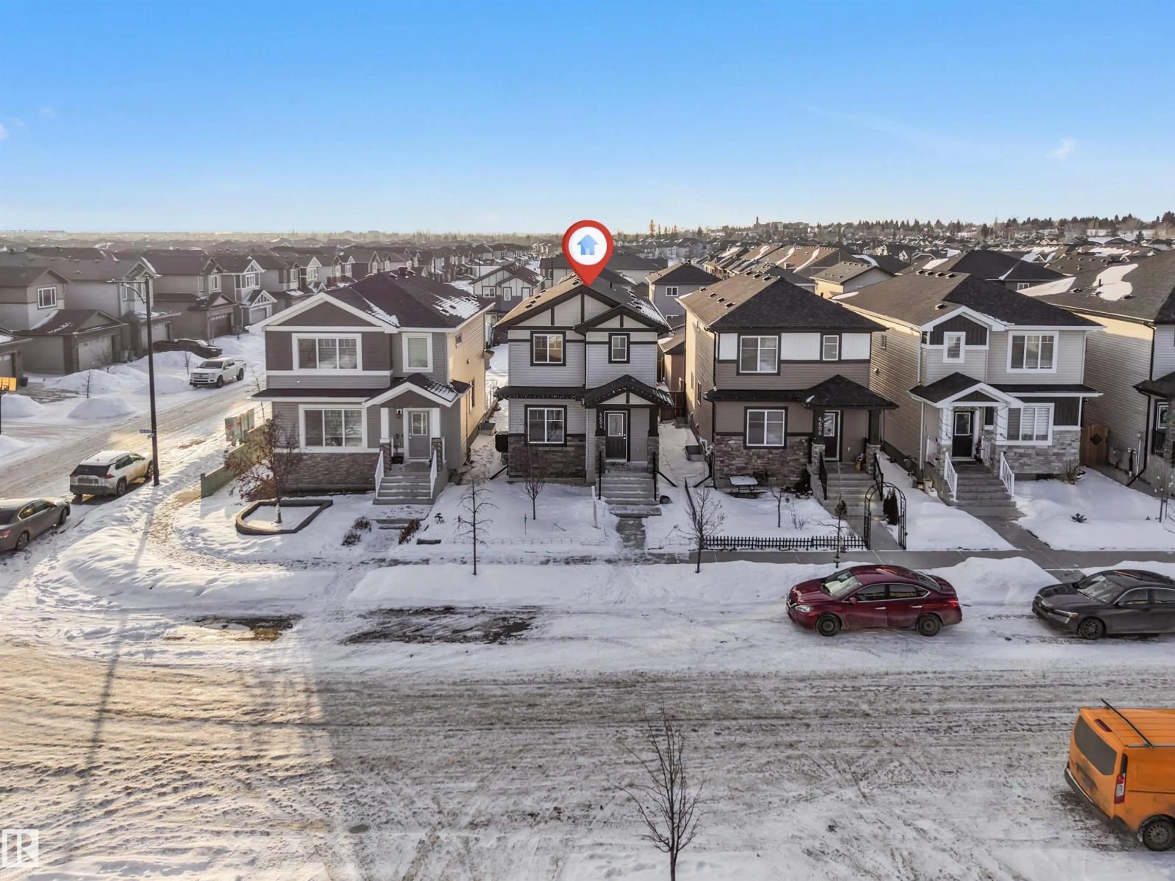 A pic from outside/outdoor area/front of a property/back of a property/a pic from drone, street for 4604 35 STREET, Beaumont Alberta T4X2Y4