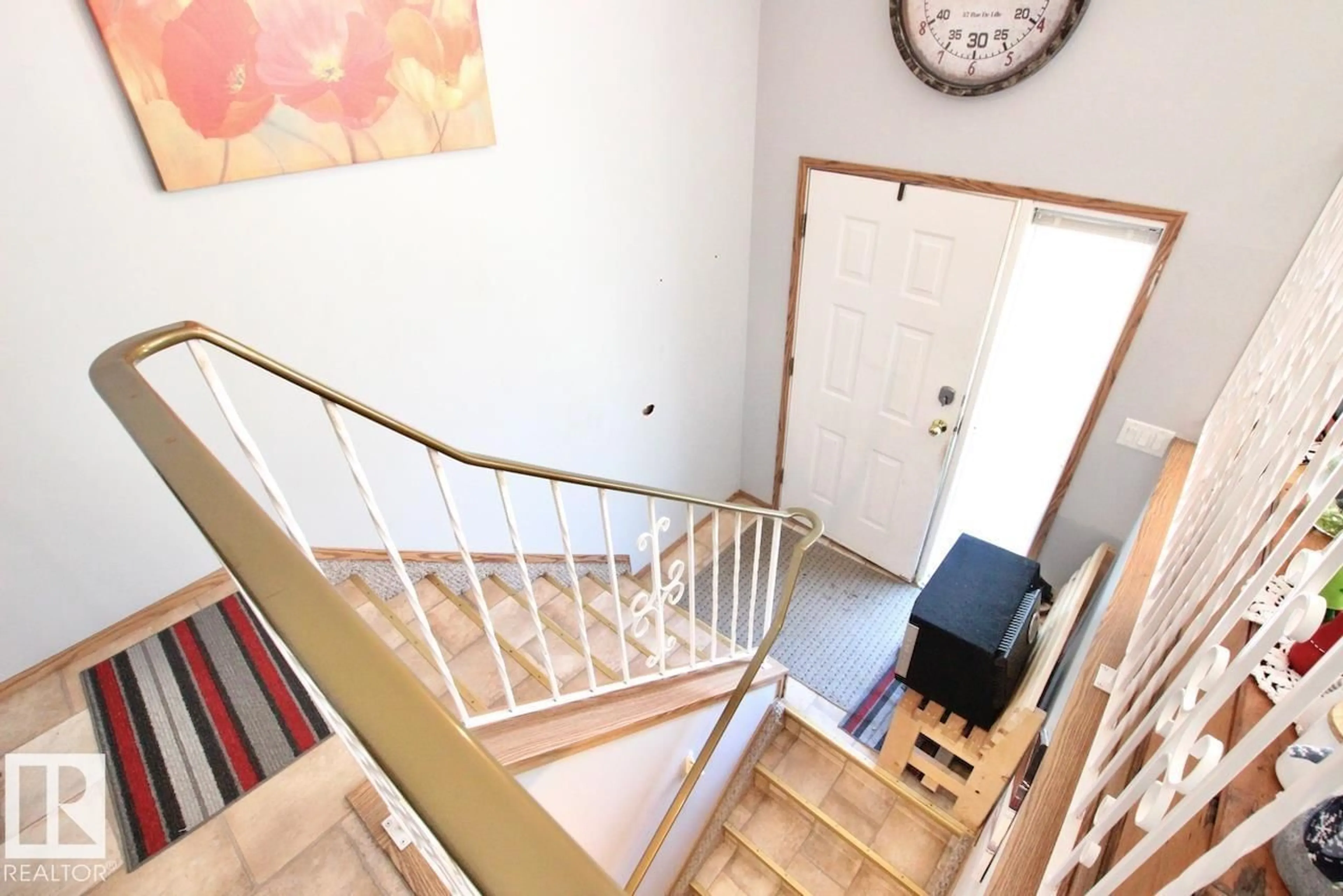 Stairs for 5110 - 5112 48 AV, St. Paul Town Alberta T0A3A0