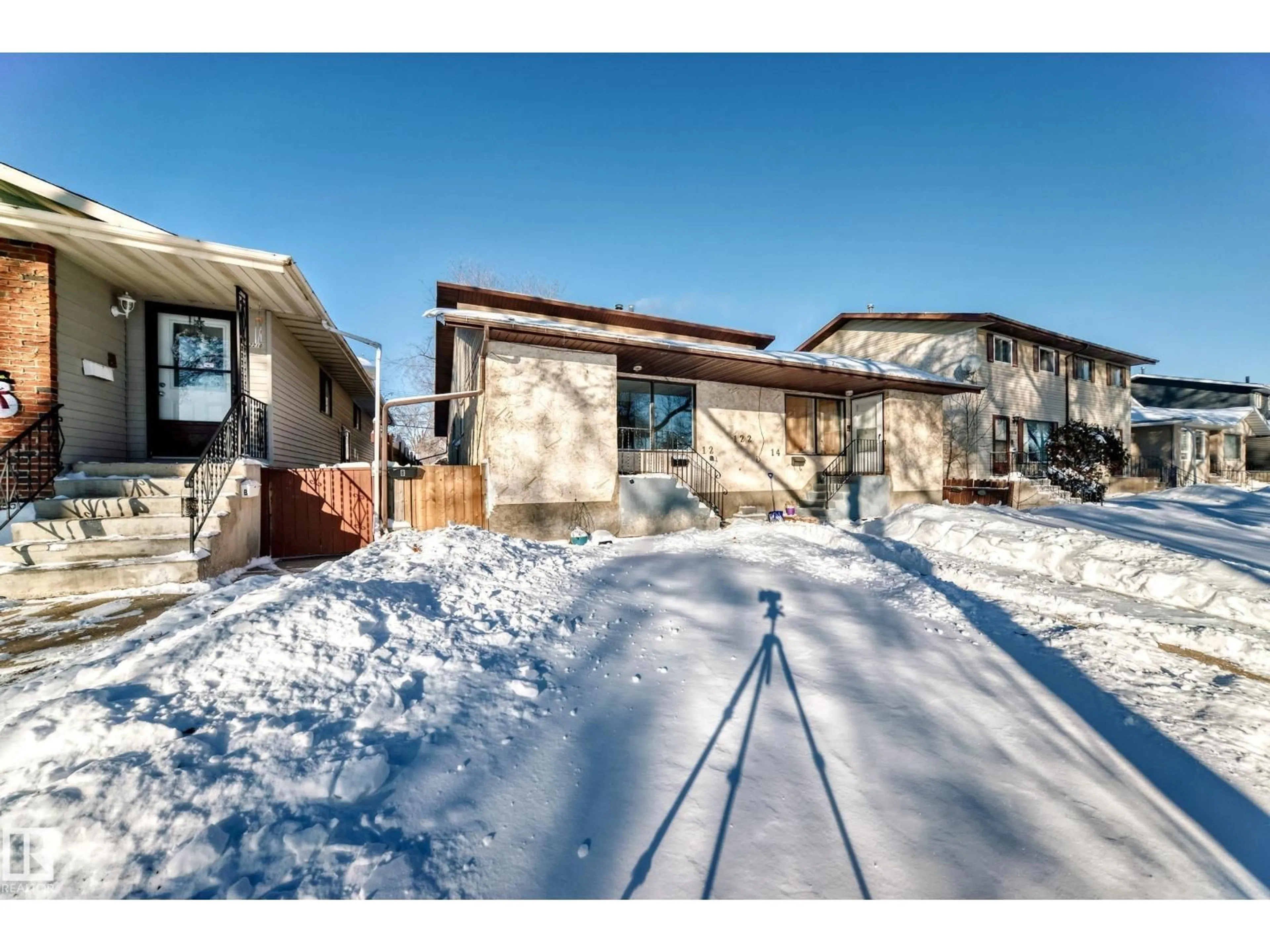 Unknown for NW - 12212 77 ST, Edmonton Alberta T5B2H1