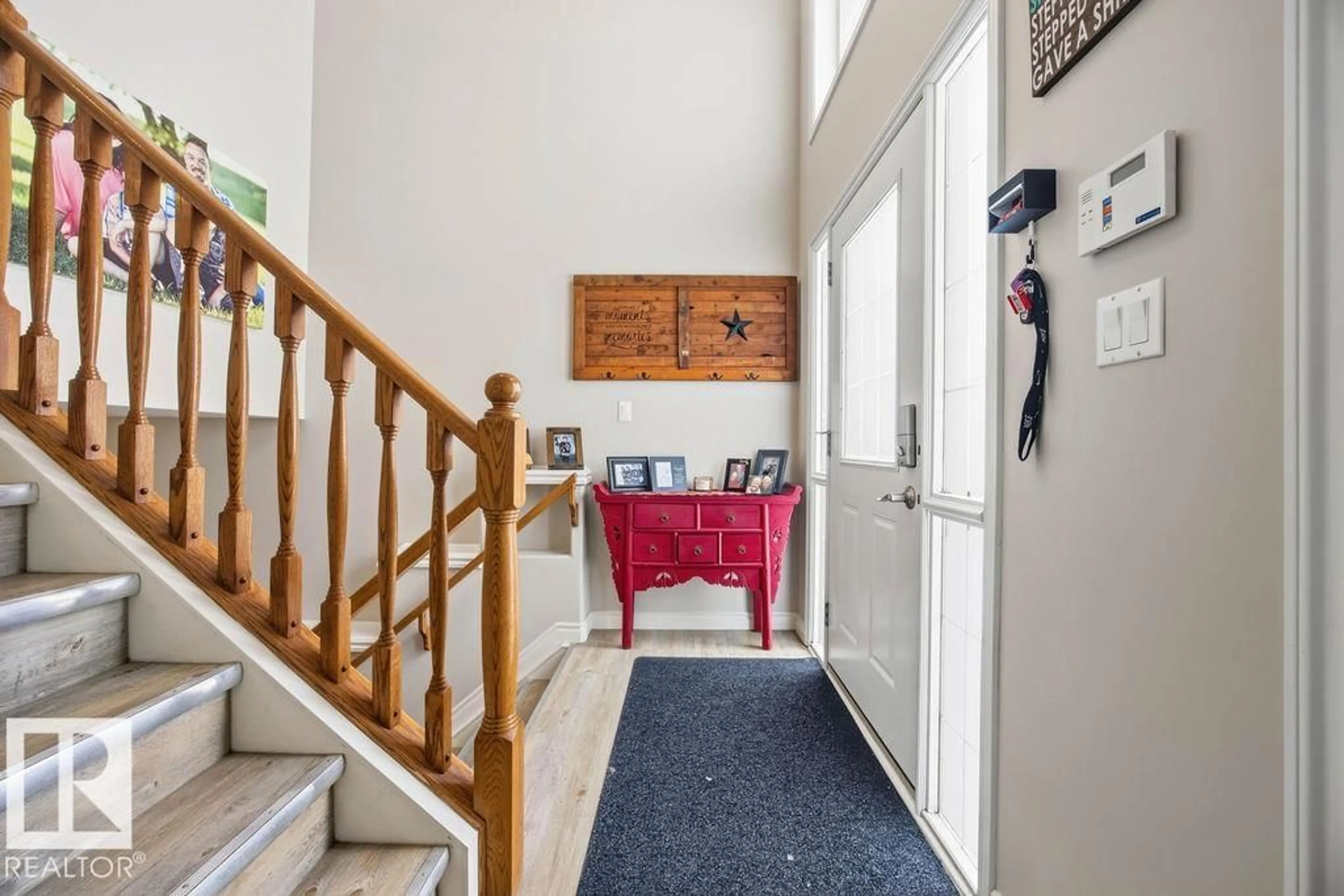 Indoor foyer for 62 POINTE, Beaumont Alberta T4X1S9