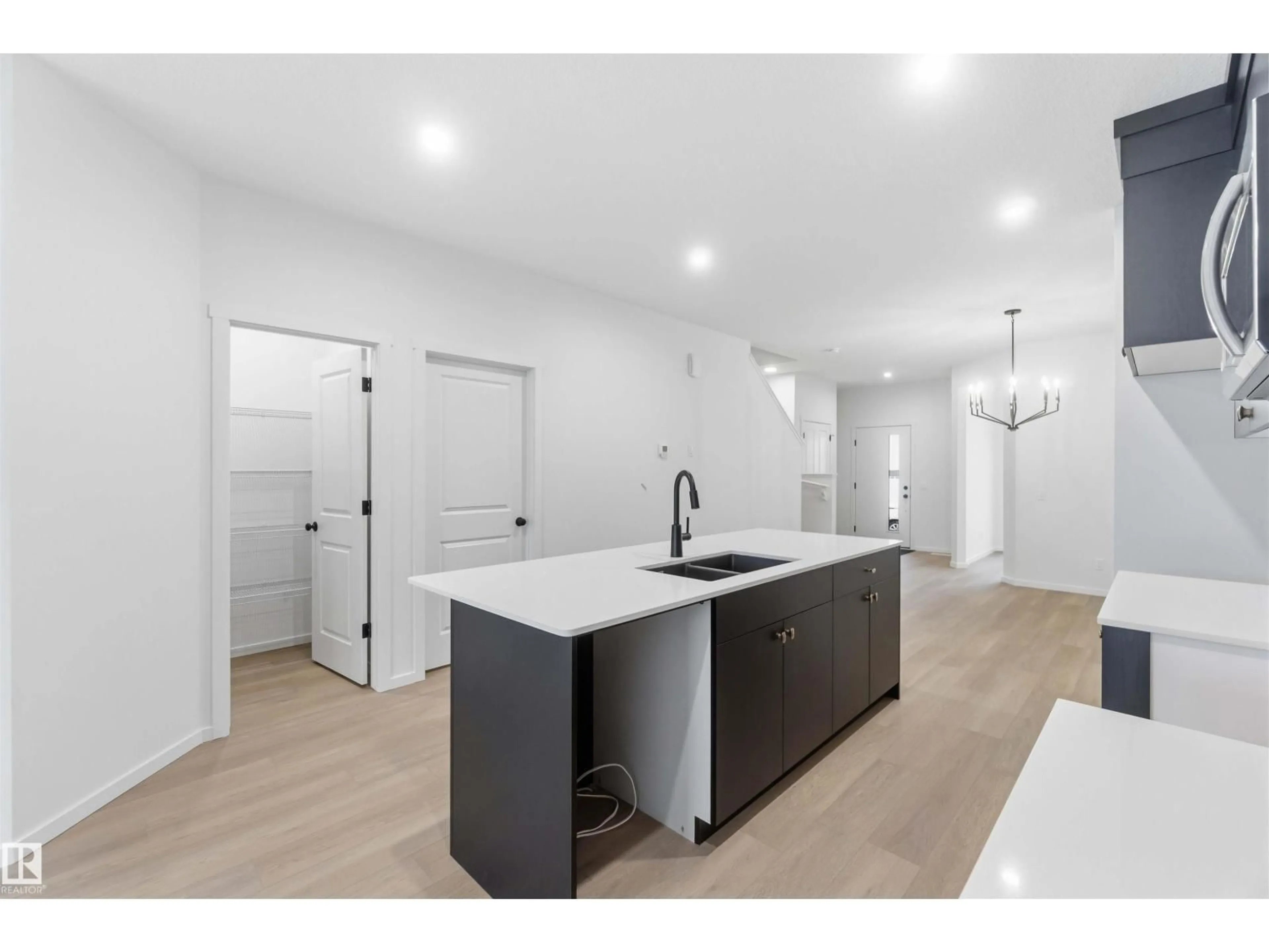 Open concept kitchen, unknown for 8652 EDGEMONT LINK LI, Edmonton Alberta T6M3G4