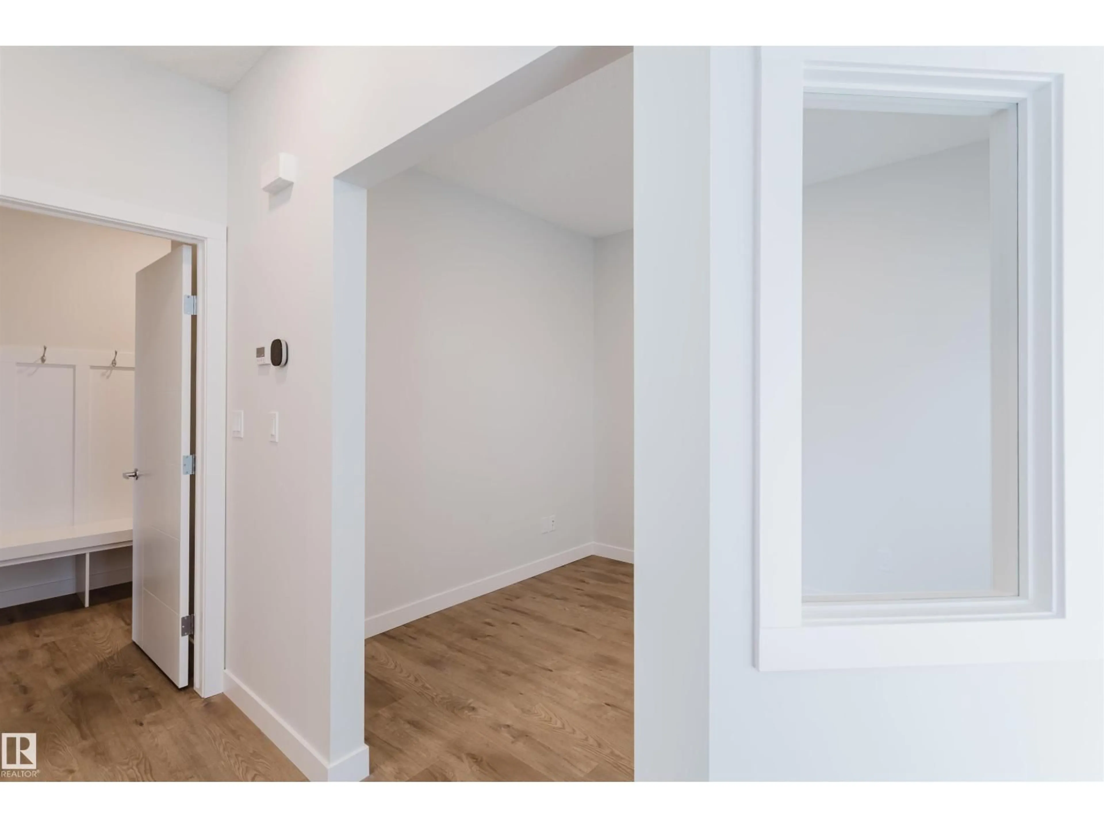 Unknown for 358 BLUFF COVE, Leduc Alberta T9E1S2