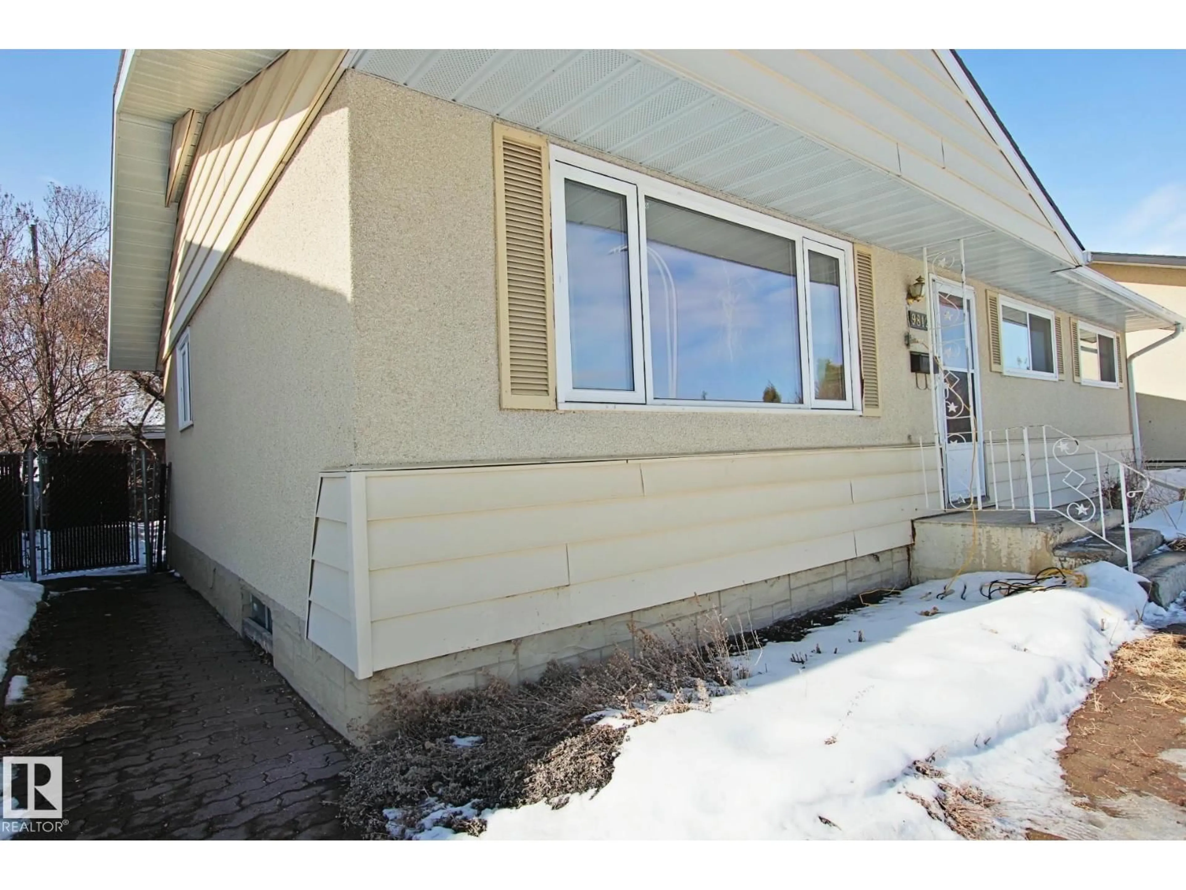 Unknown for NW - 9812 169 ST, Edmonton Alberta T5P3X4