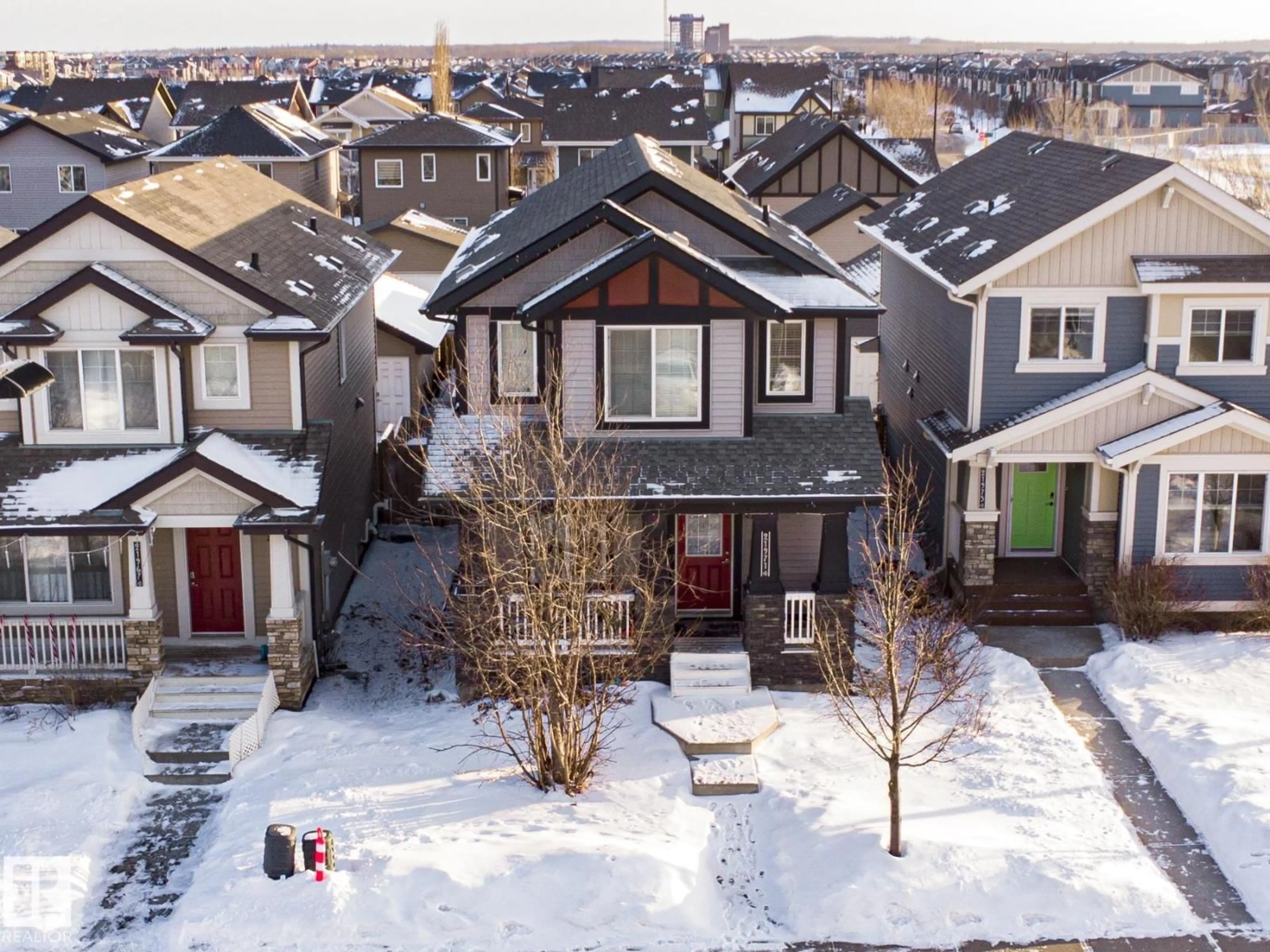 A pic from outside/outdoor area/front of a property/back of a property/a pic from drone, street for 21971 91 AV, Edmonton Alberta T5T6Z8
