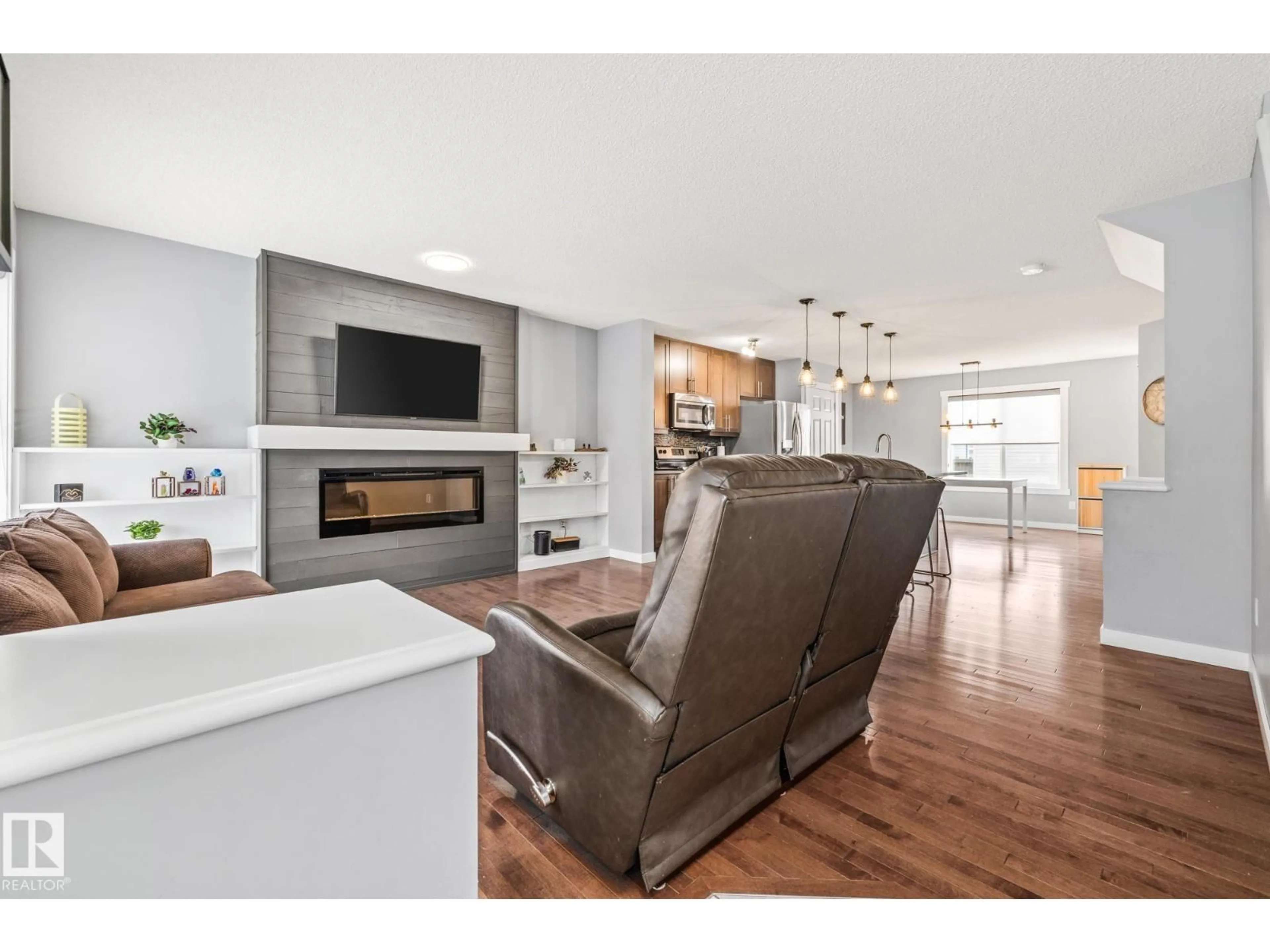 Open concept kitchen, wood/laminate floor for 6921 21A AV, Edmonton Alberta T6X0T6