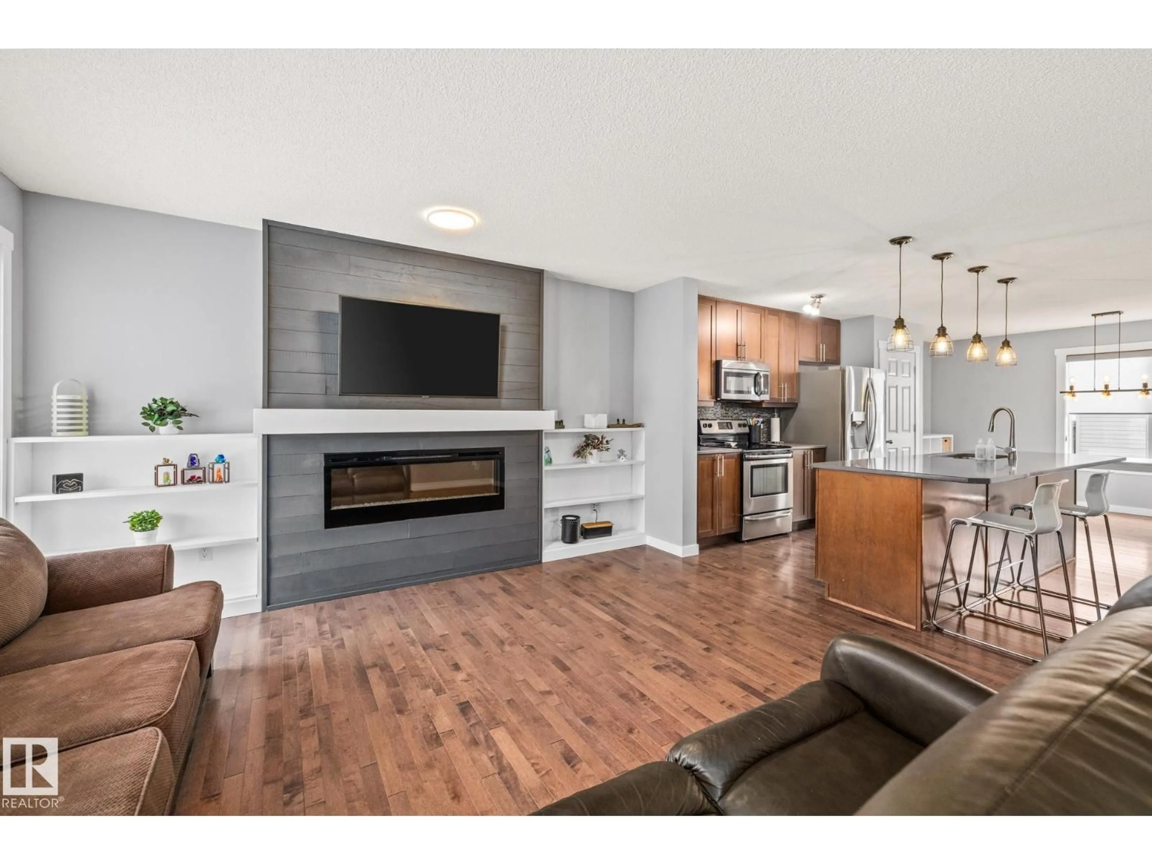 Open concept kitchen, wood/laminate floor for 6921 21A AV, Edmonton Alberta T6X0T6