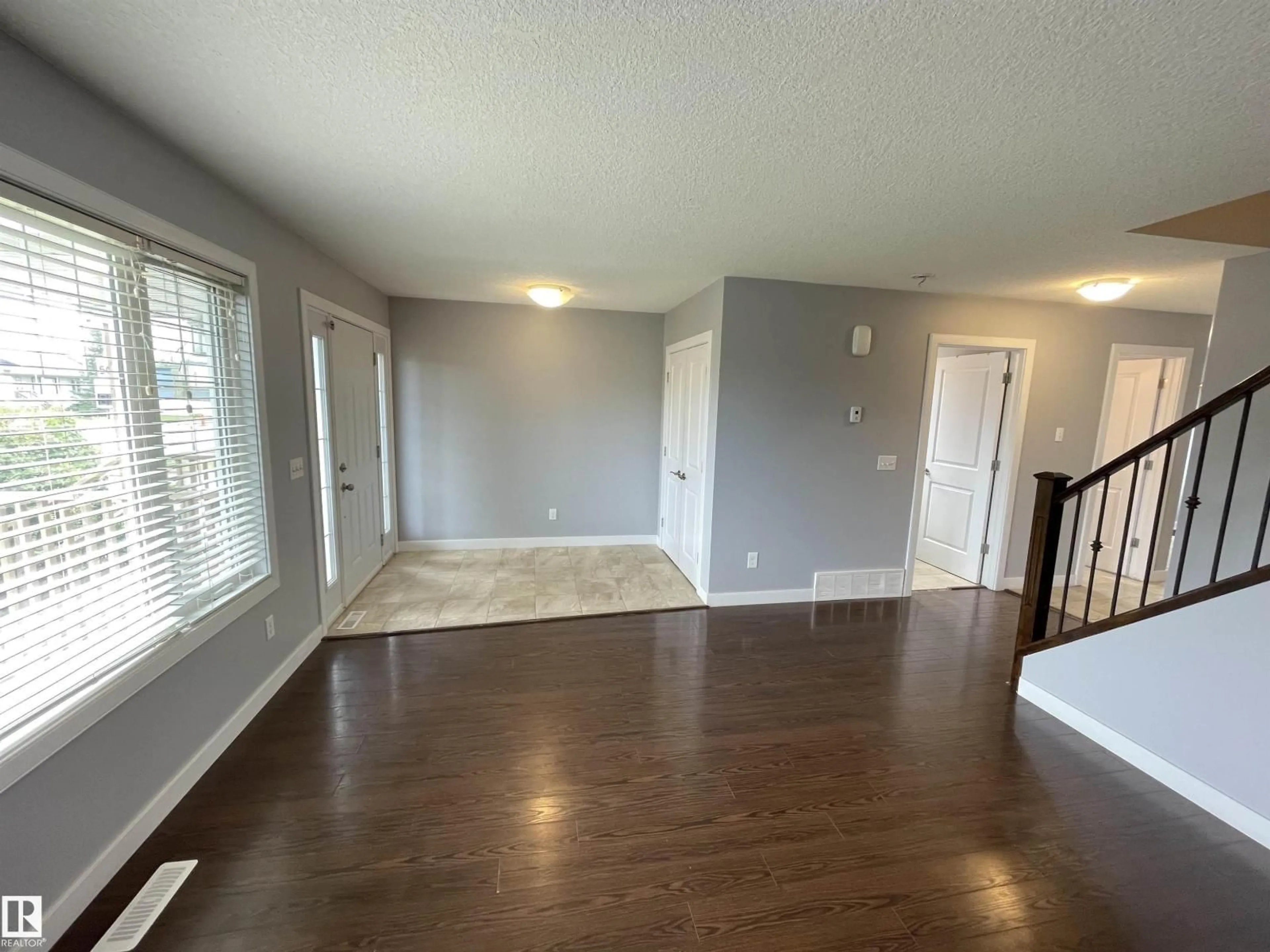 A pic of a room for NW - 9412 156 ST, Edmonton Alberta T5R1Z4