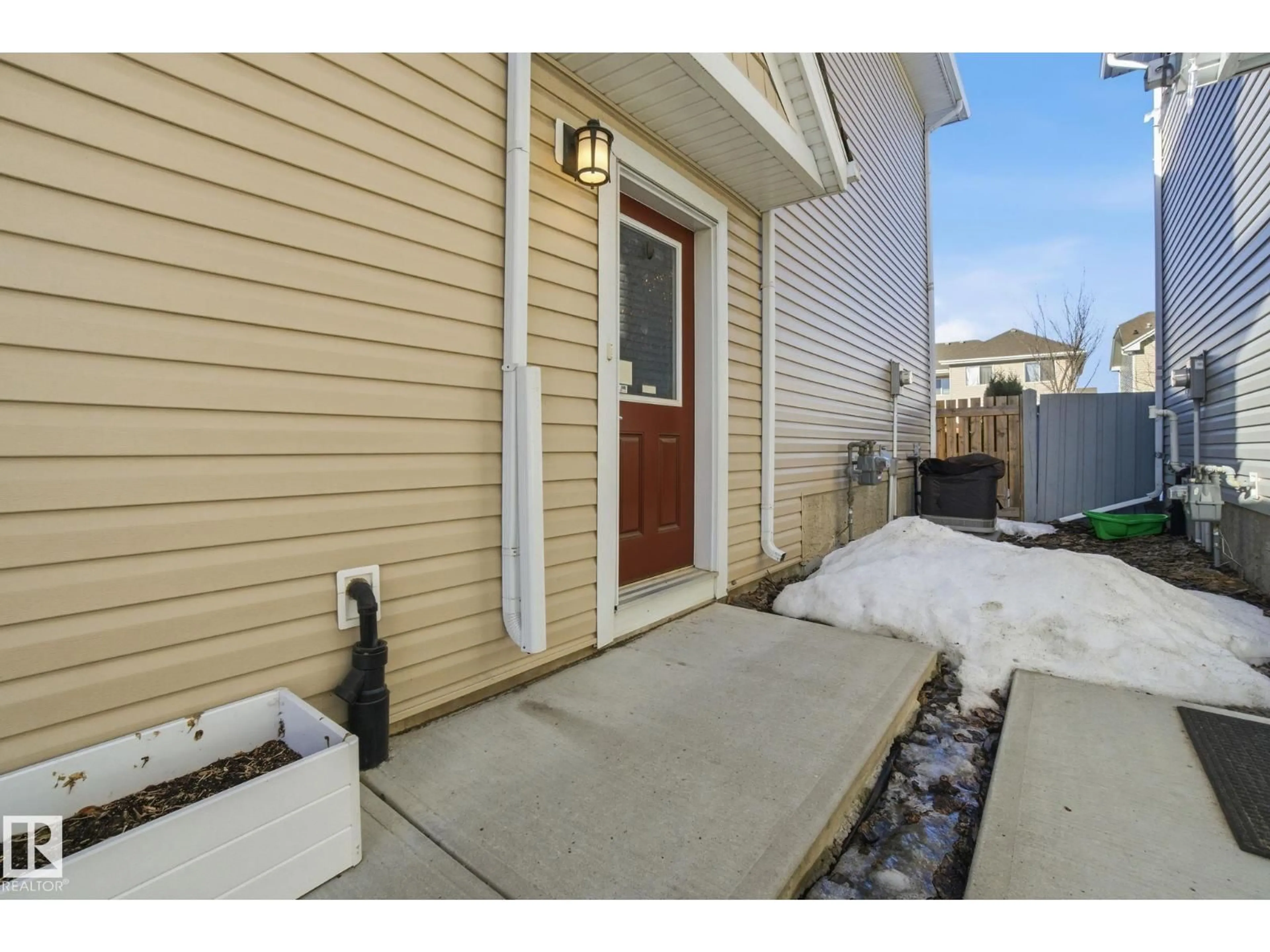 Unknown for 2614 BLUE JAY CL, Edmonton Alberta T5S0J7